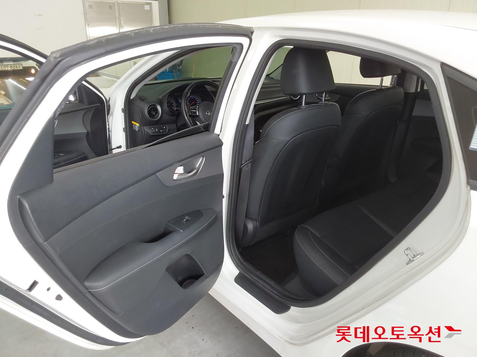 Kia K3 2020 - Image 37