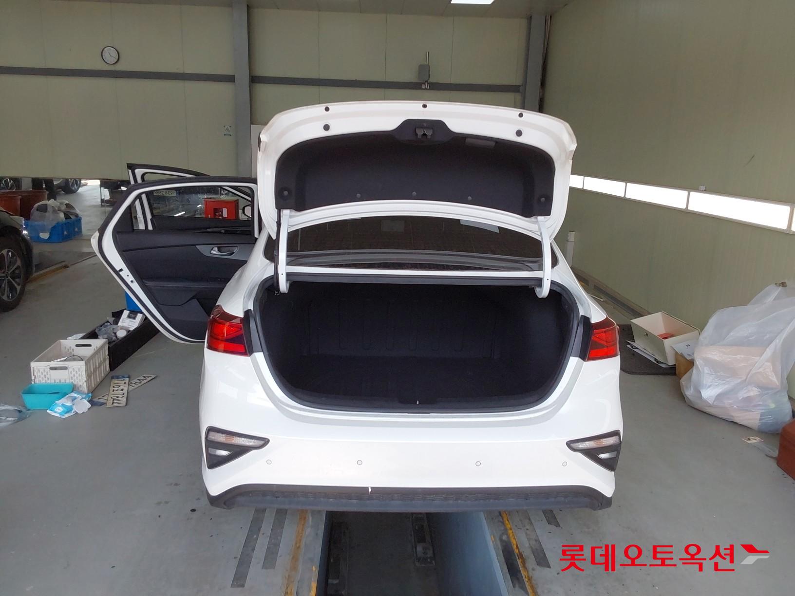 Kia K3 2020 - Image 9