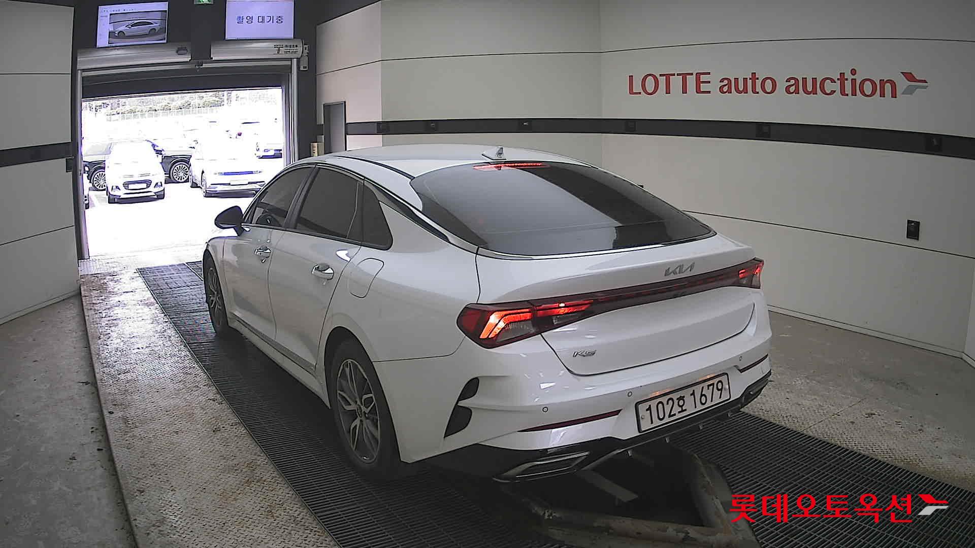 كيا K5 2022 - صورة 16