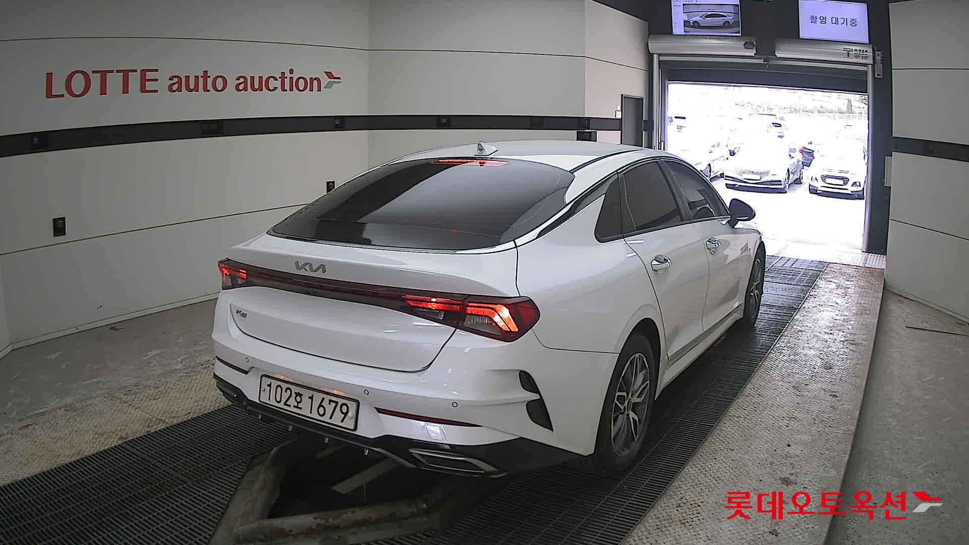 كيا K5 2022 - صورة 18