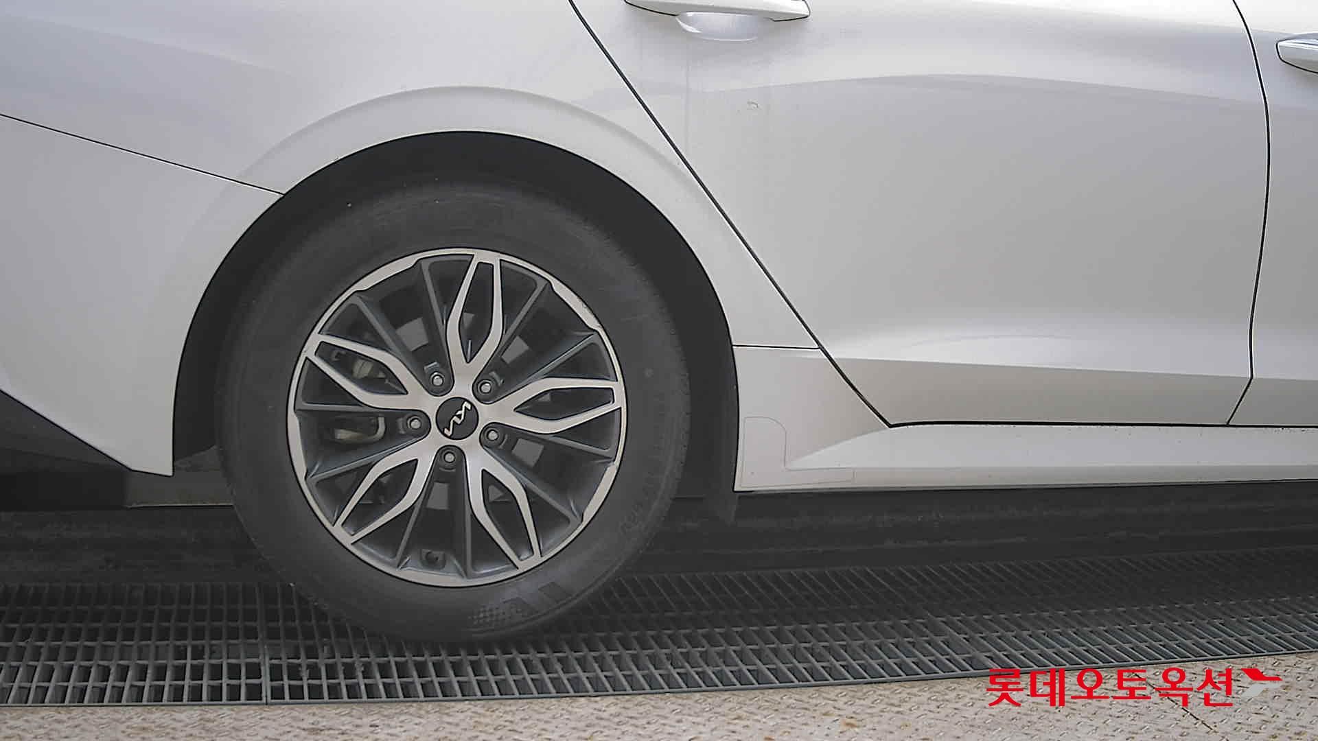 كيا K5 2022 - صورة 28