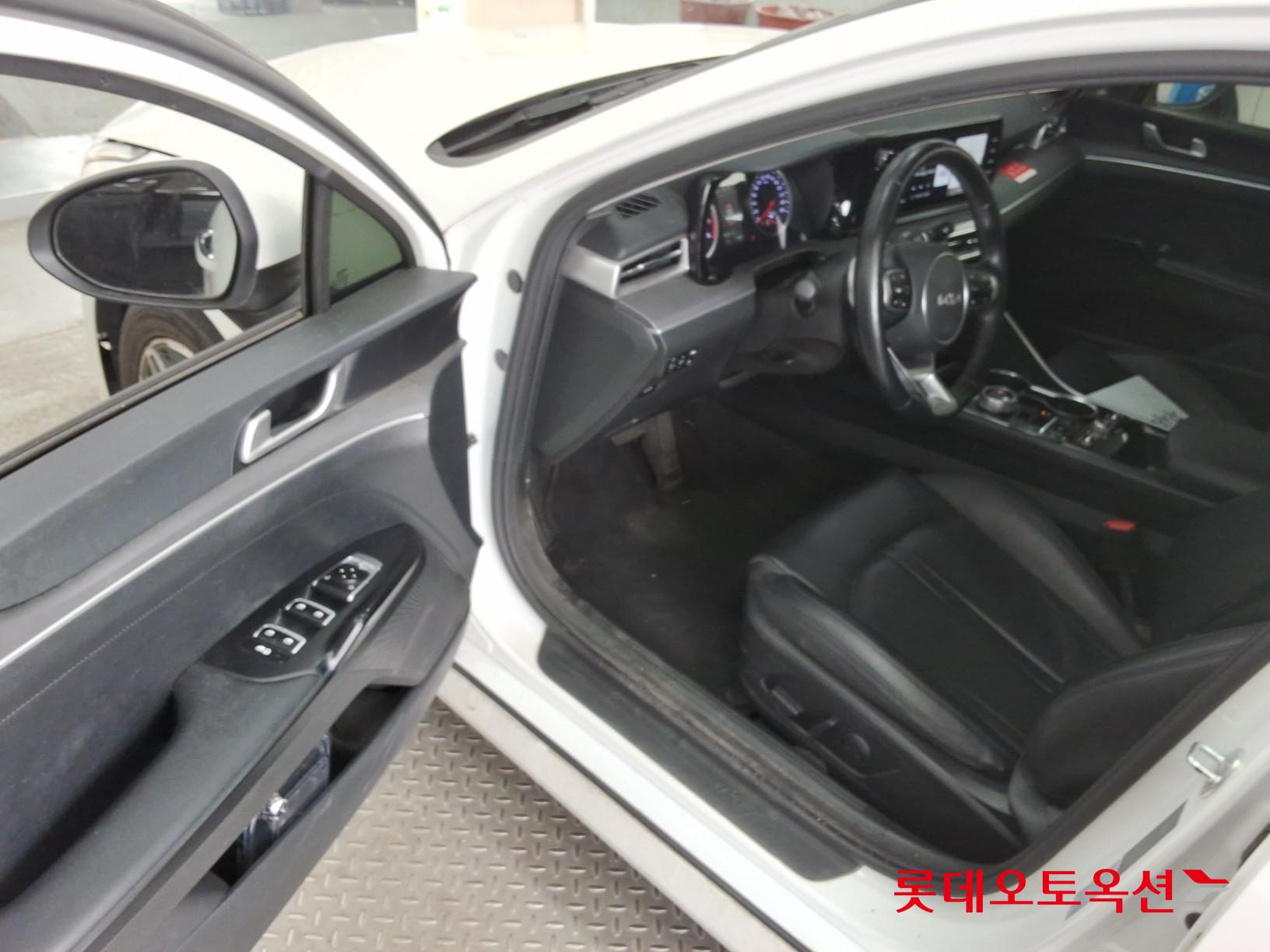 كيا K5 2022 - صورة 36