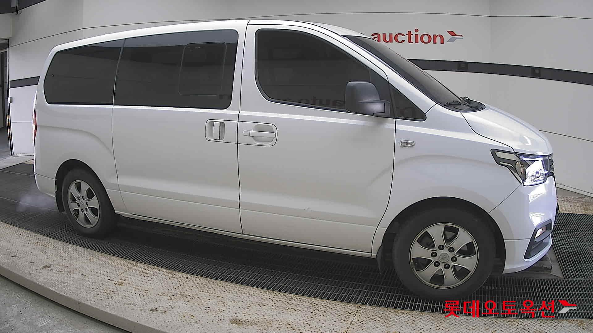 هيونداي جراند ستاريكس 2019 - صورة 22