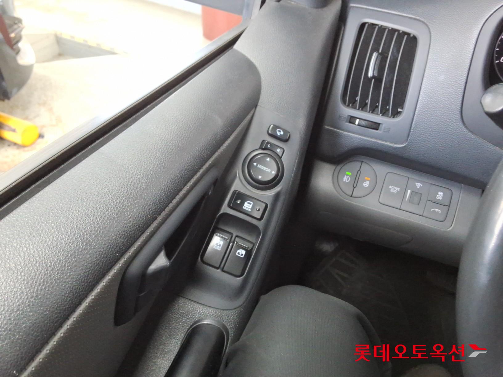 هيونداي جراند ستاريكس 2019 - صورة 29