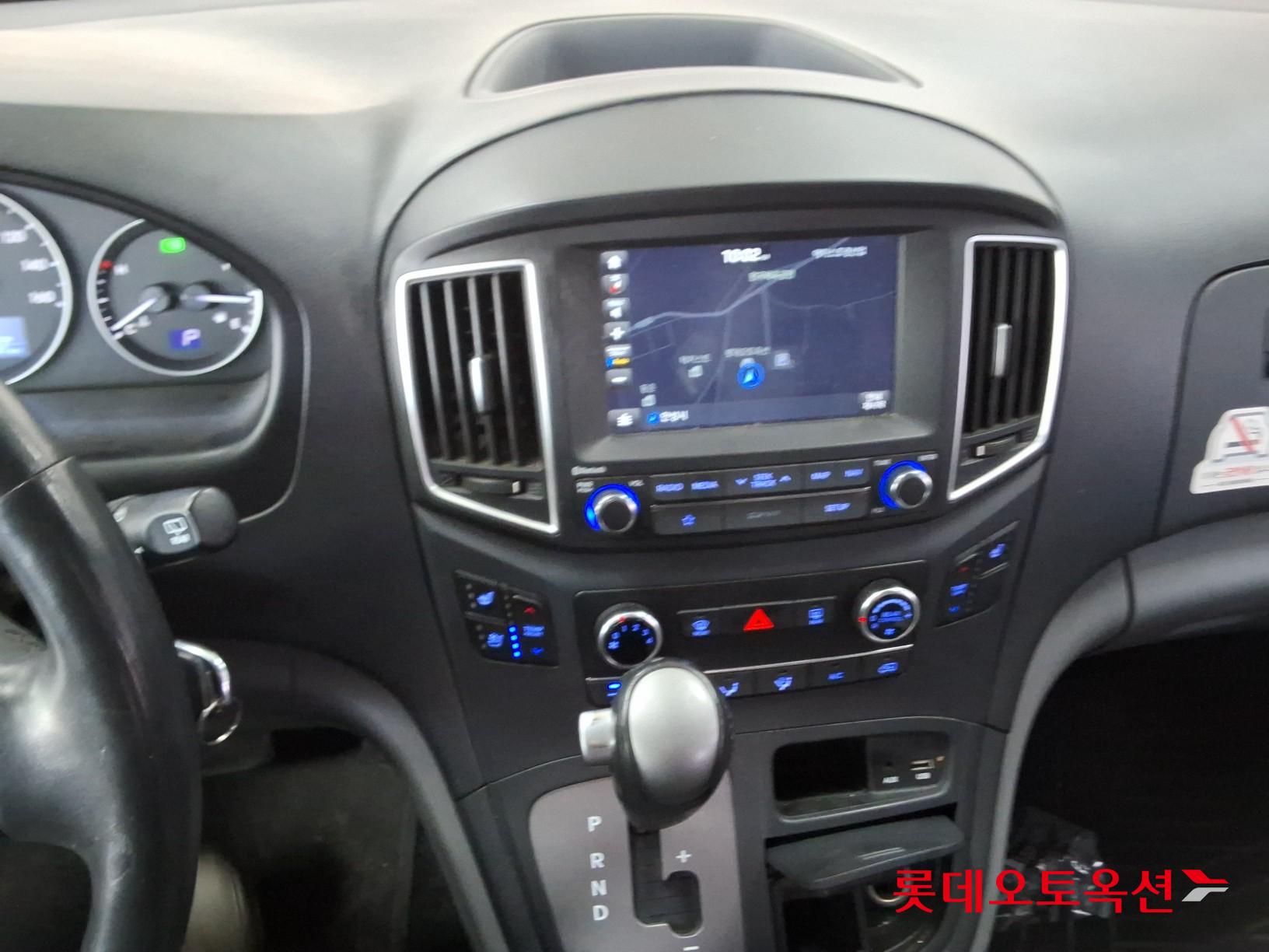 هيونداي جراند ستاريكس 2019 - صورة 32