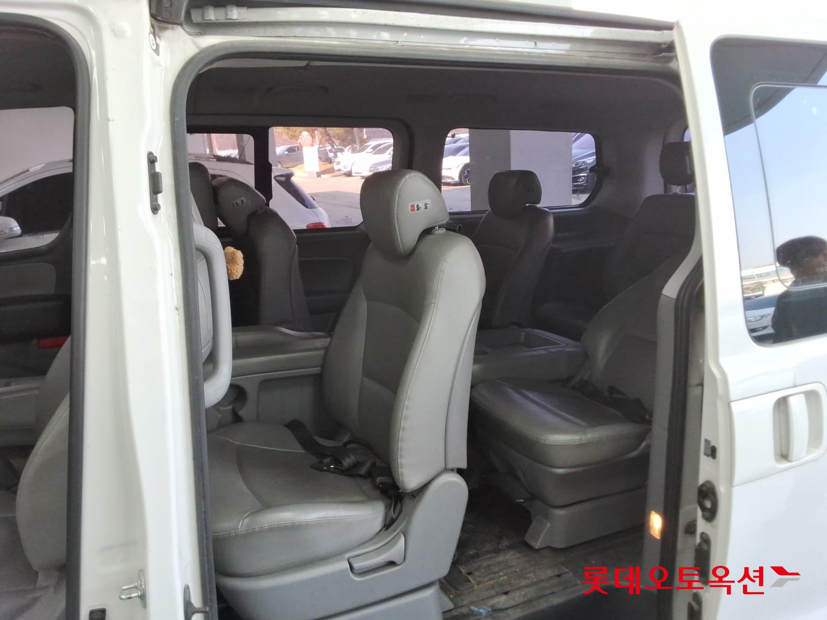 هيونداي جراند ستاريكس 2019 - صورة 38