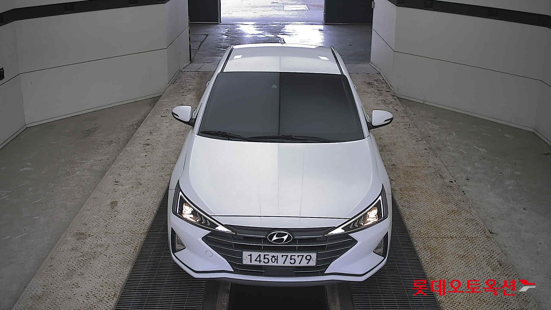 현대자동차 아반떼