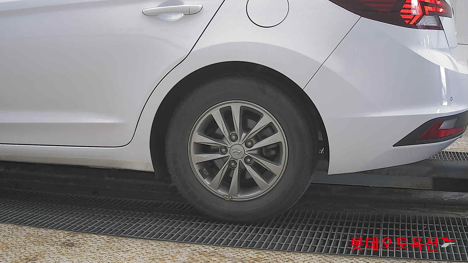 현대자동차 아반떼 2020 - 이미지 26