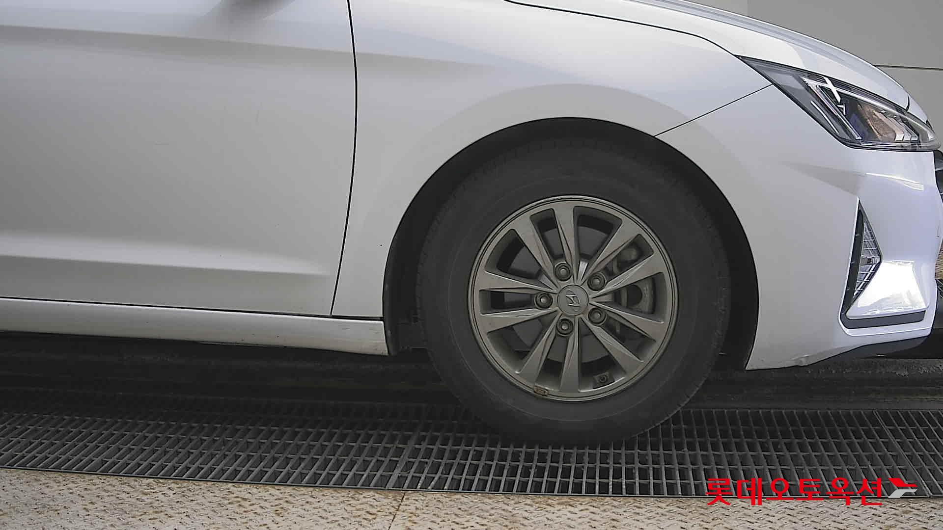 현대자동차 아반떼 2020 - 이미지 27