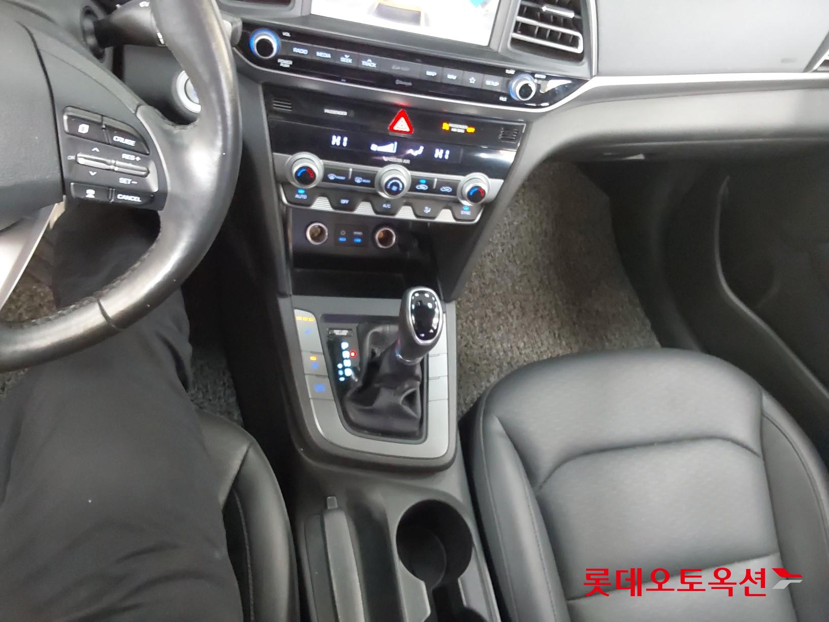 현대자동차 아반떼 2020 - 이미지 35