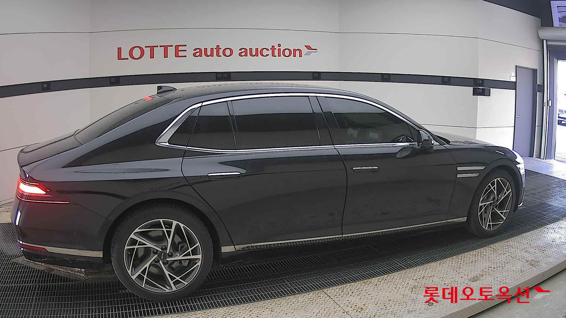 Hyundai G90 id 3803665 из Кореи 18