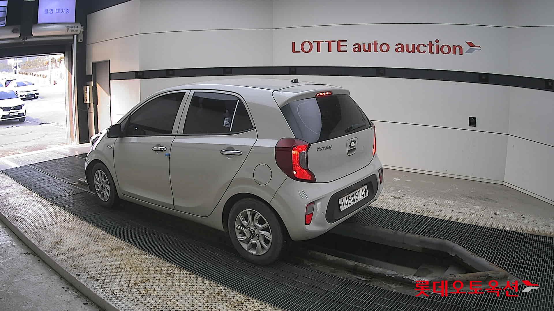 كيا مورنينج 2020 - صورة 15