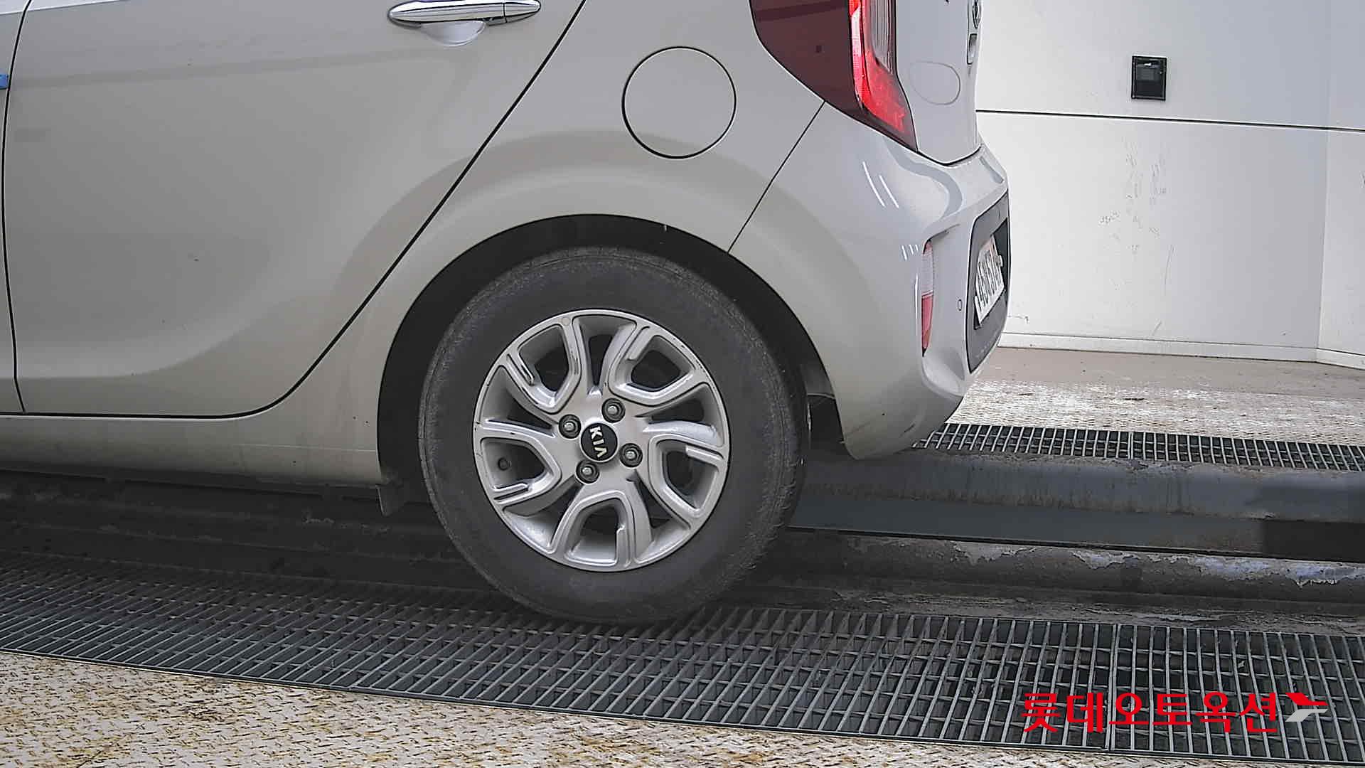 كيا مورنينج 2020 - صورة 26