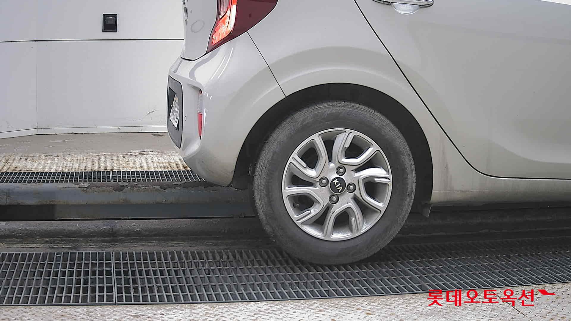 كيا مورنينج 2020 - صورة 28