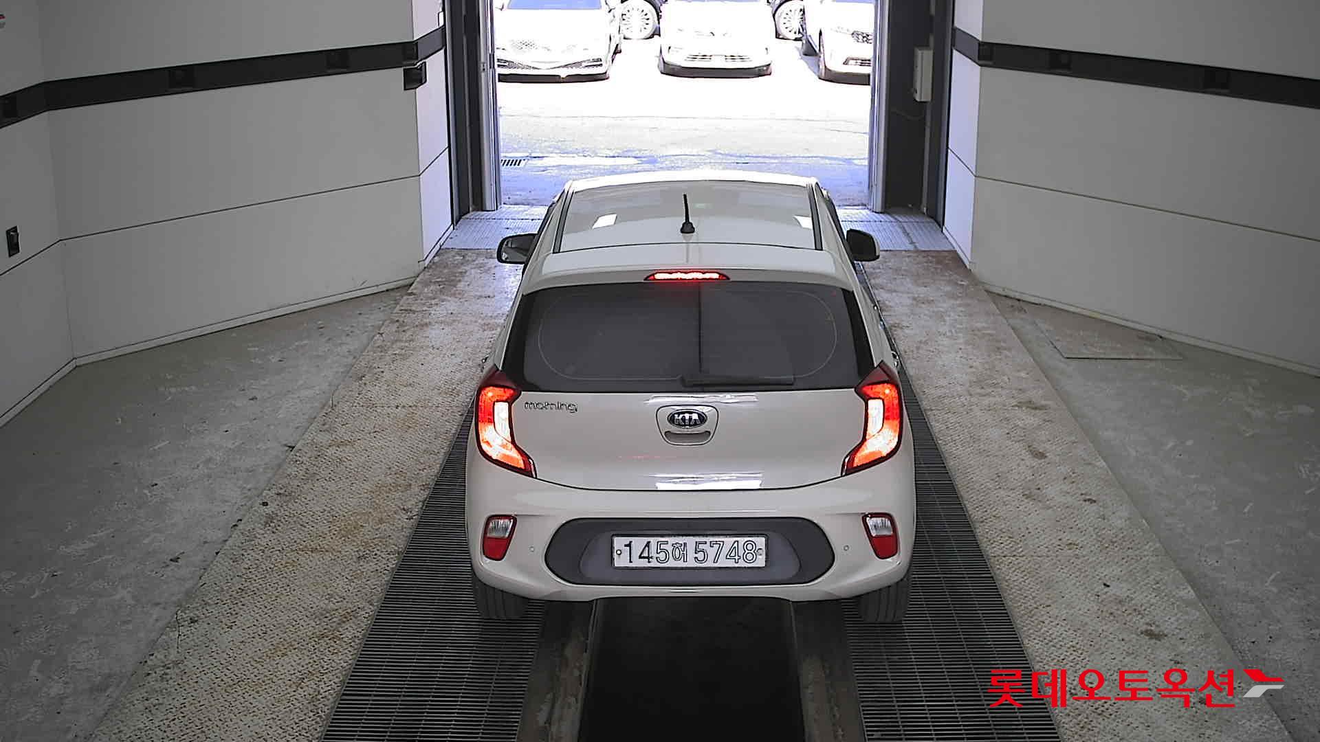 كيا مورنينج 2020 - صورة 17