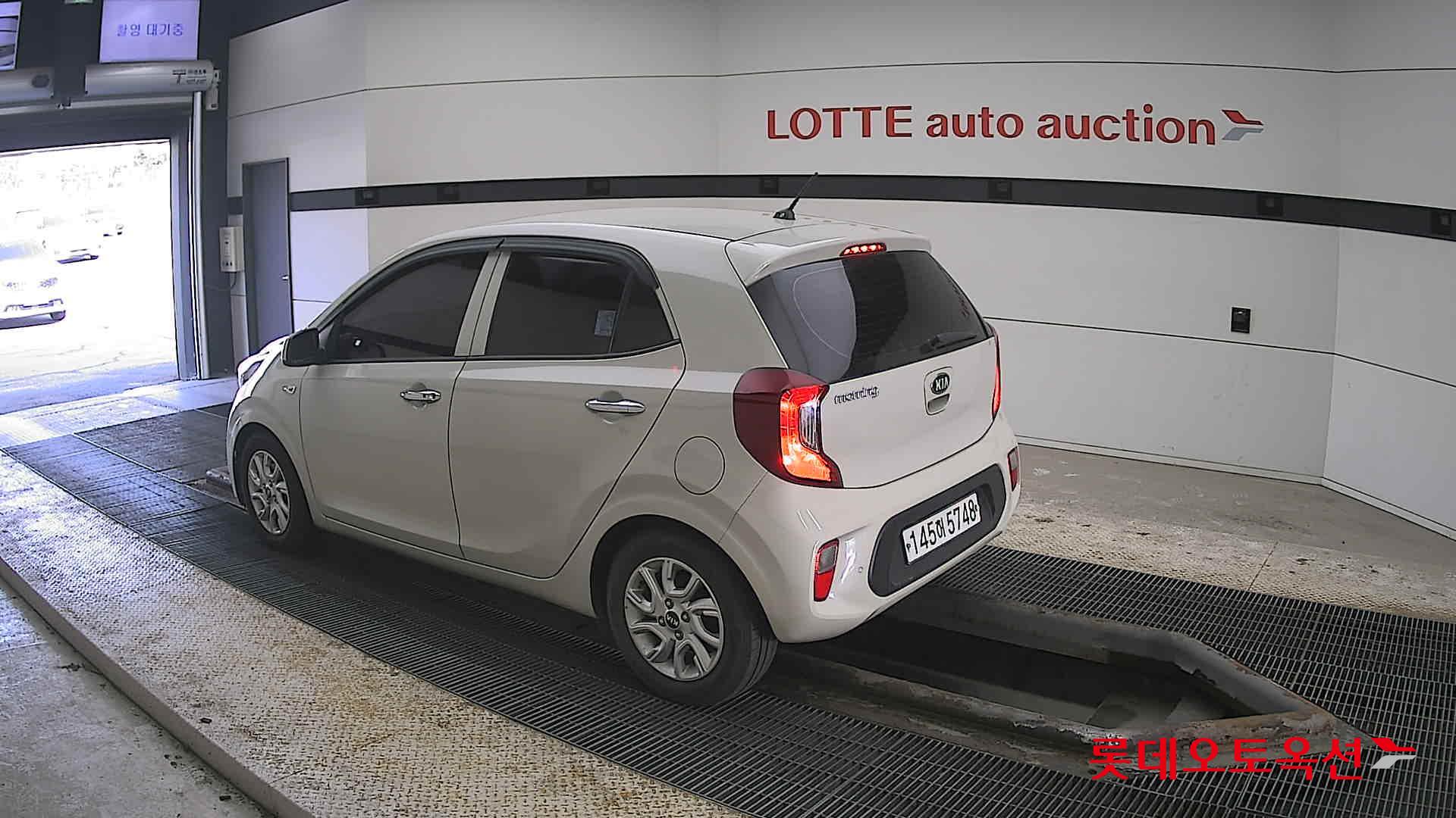 كيا مورنينج 2020 - صورة 15