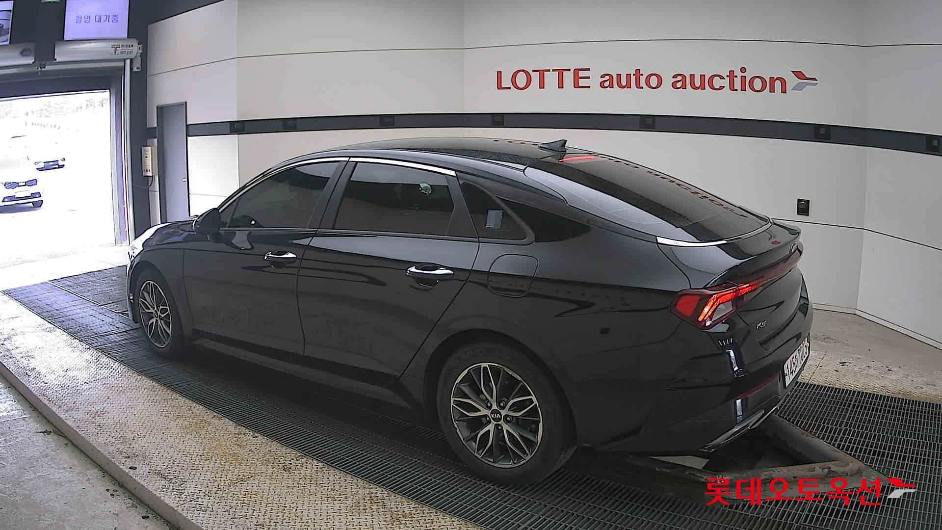 Kia K5 2020 - Image 15