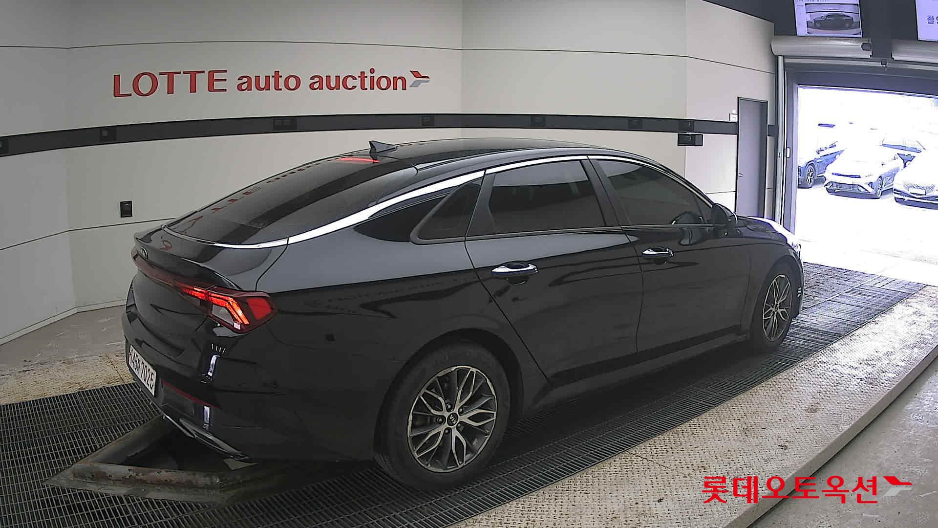 Kia K5 2020 - Image 19