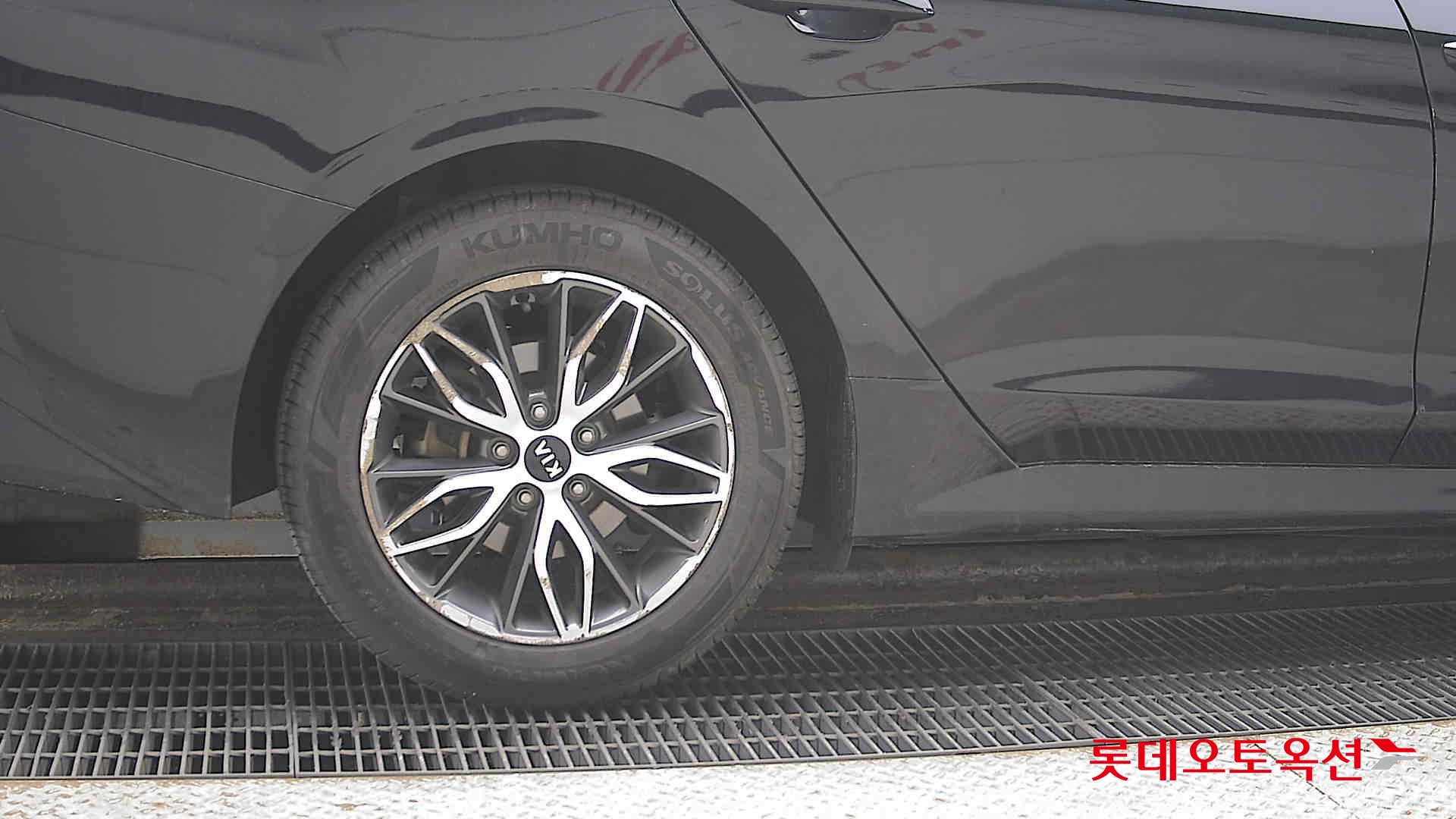 Kia K5 2020 - Image 28