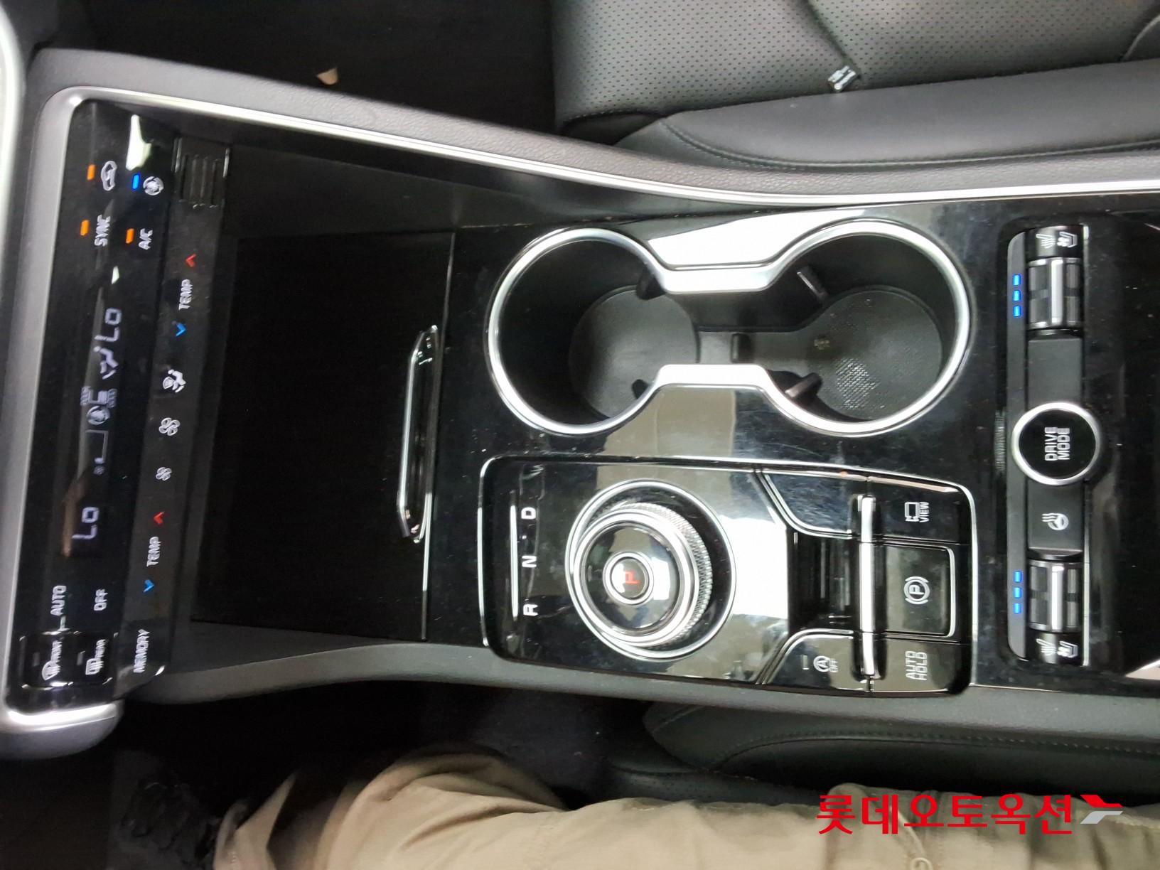 Kia K5 2020 - Image 32