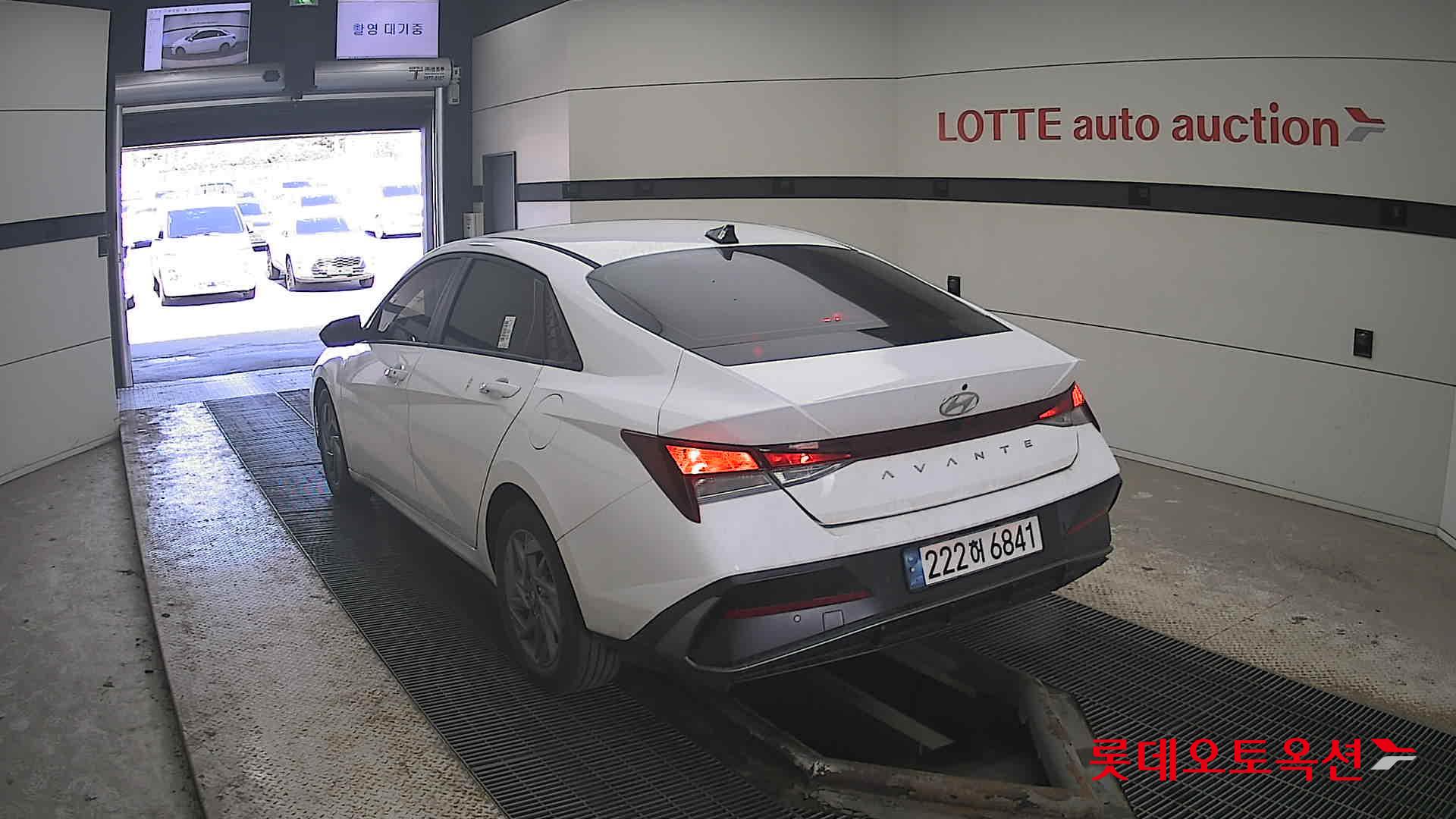 Hyundai Avante Hybrid id 3816321 из Кореи 9