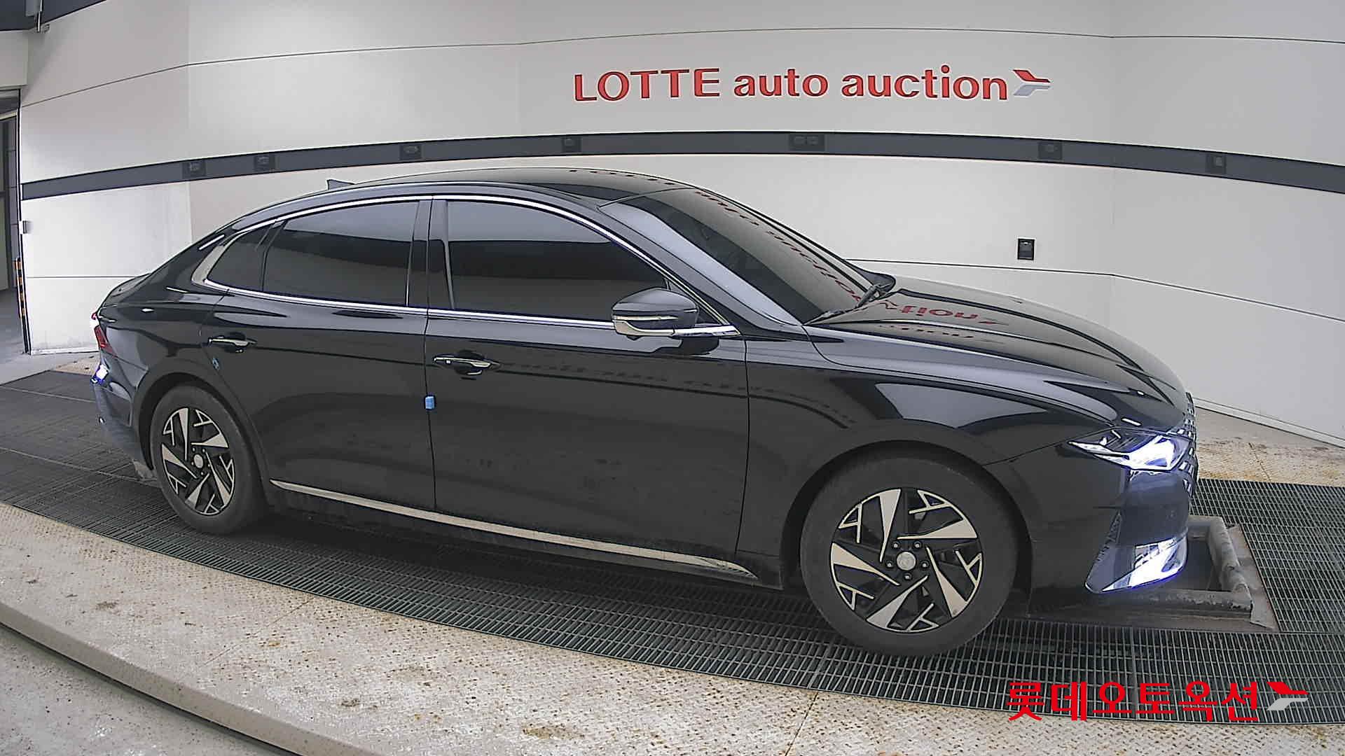 Hyundai Grandeur Hybrid id 3816439 из Кореи 17