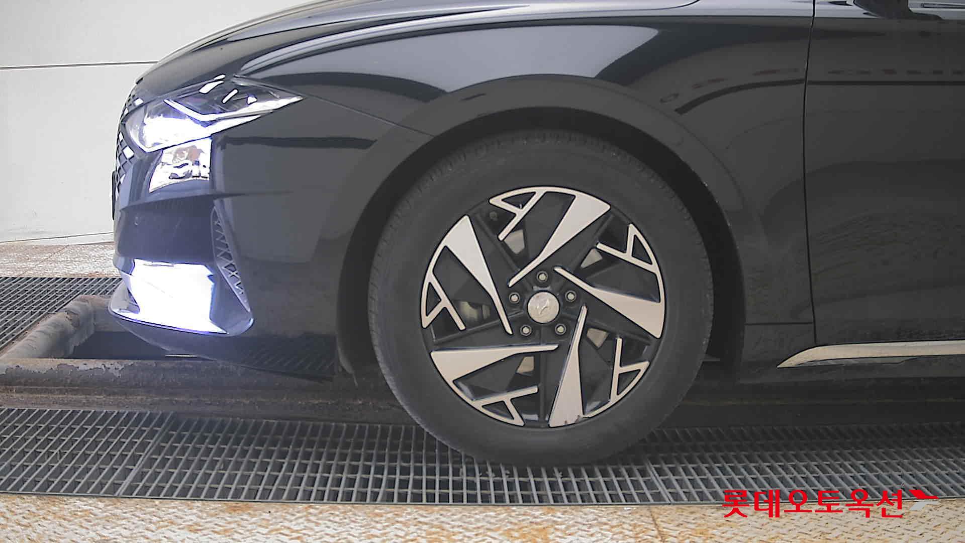 Hyundai Grandeur Hybrid id 3816439 из Кореи 21