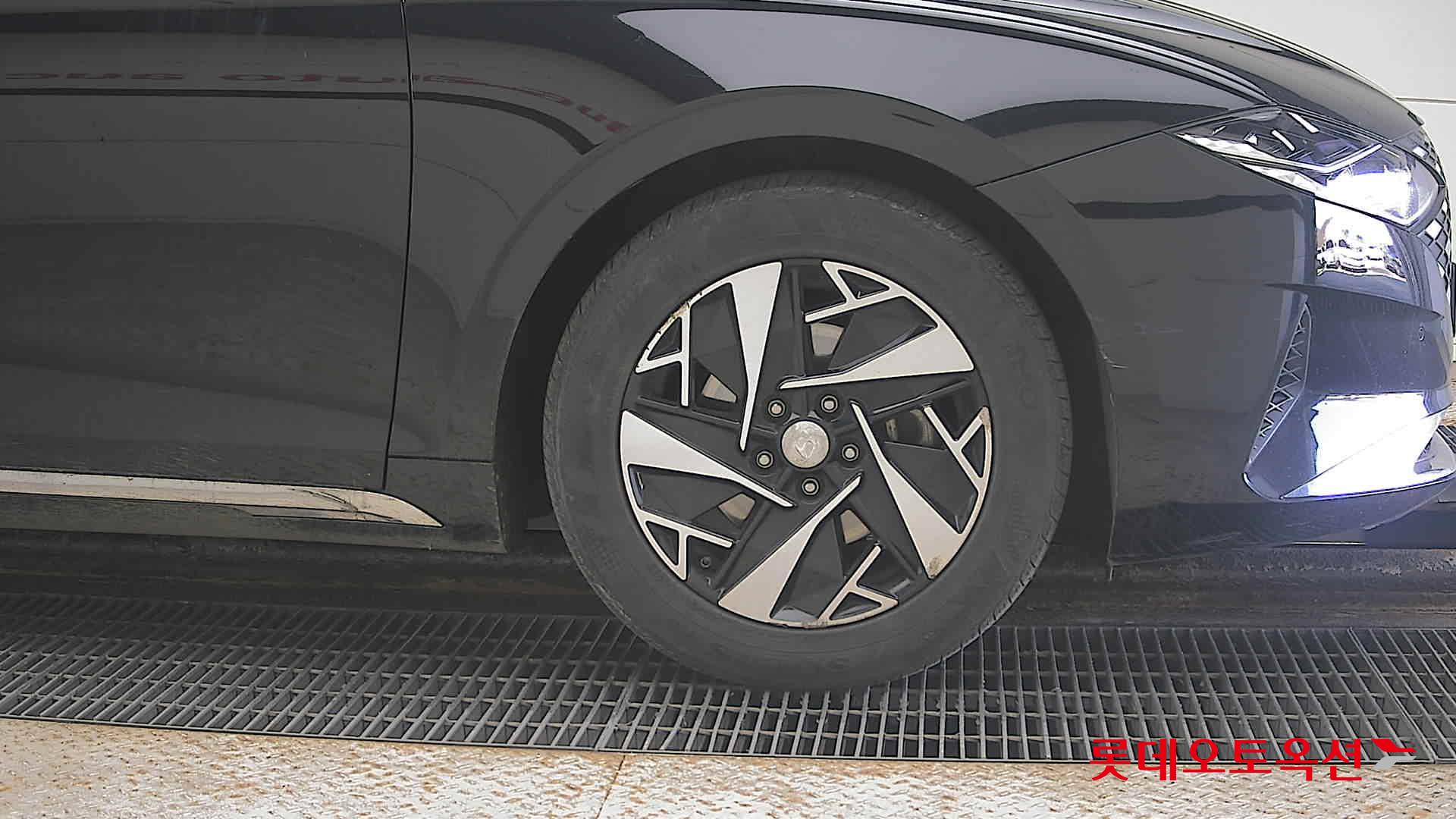 Hyundai Grandeur Hybrid id 3816439 из Кореи 23