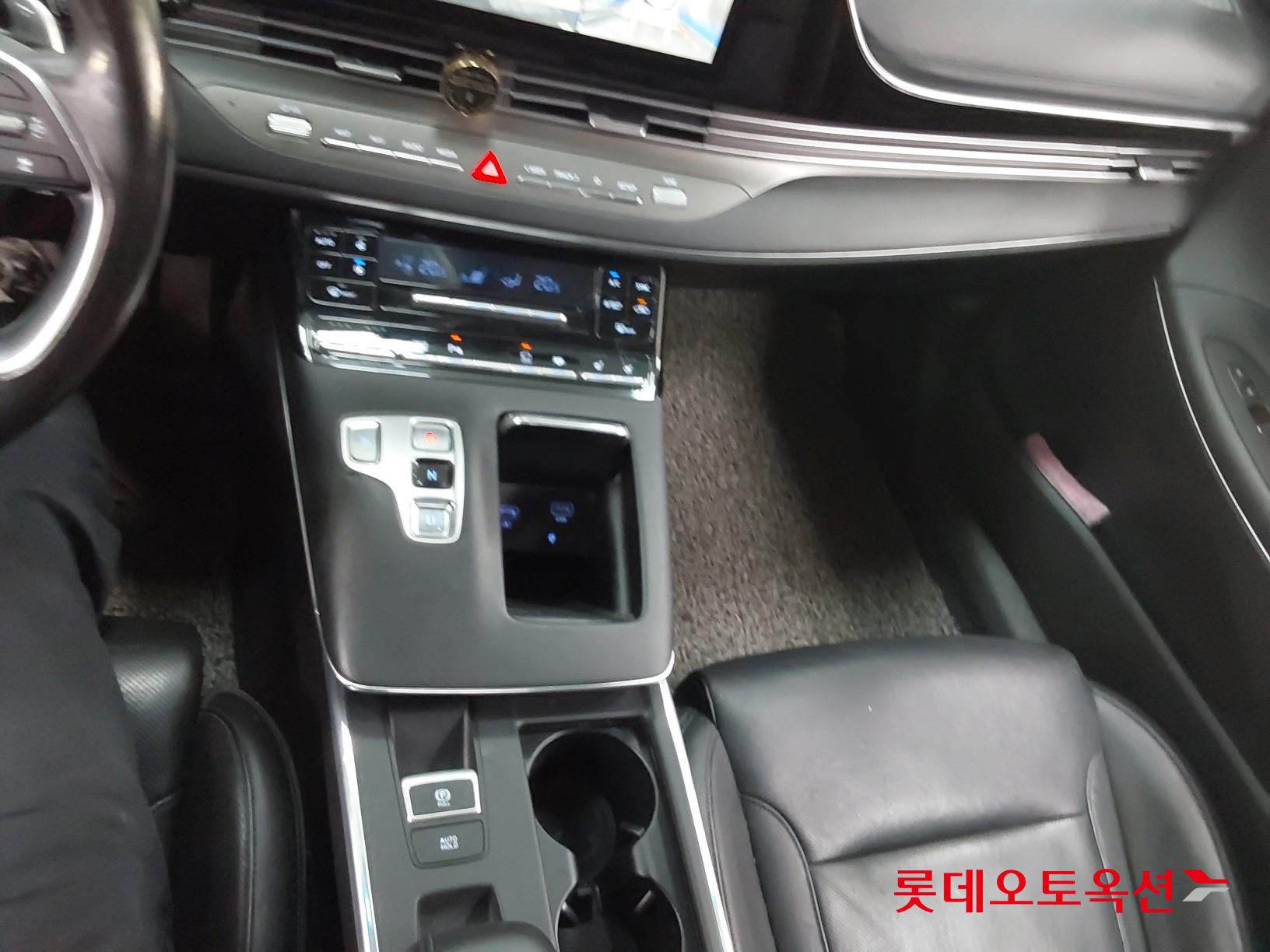 Hyundai Grandeur Hybrid id 3816439 из Кореи 34