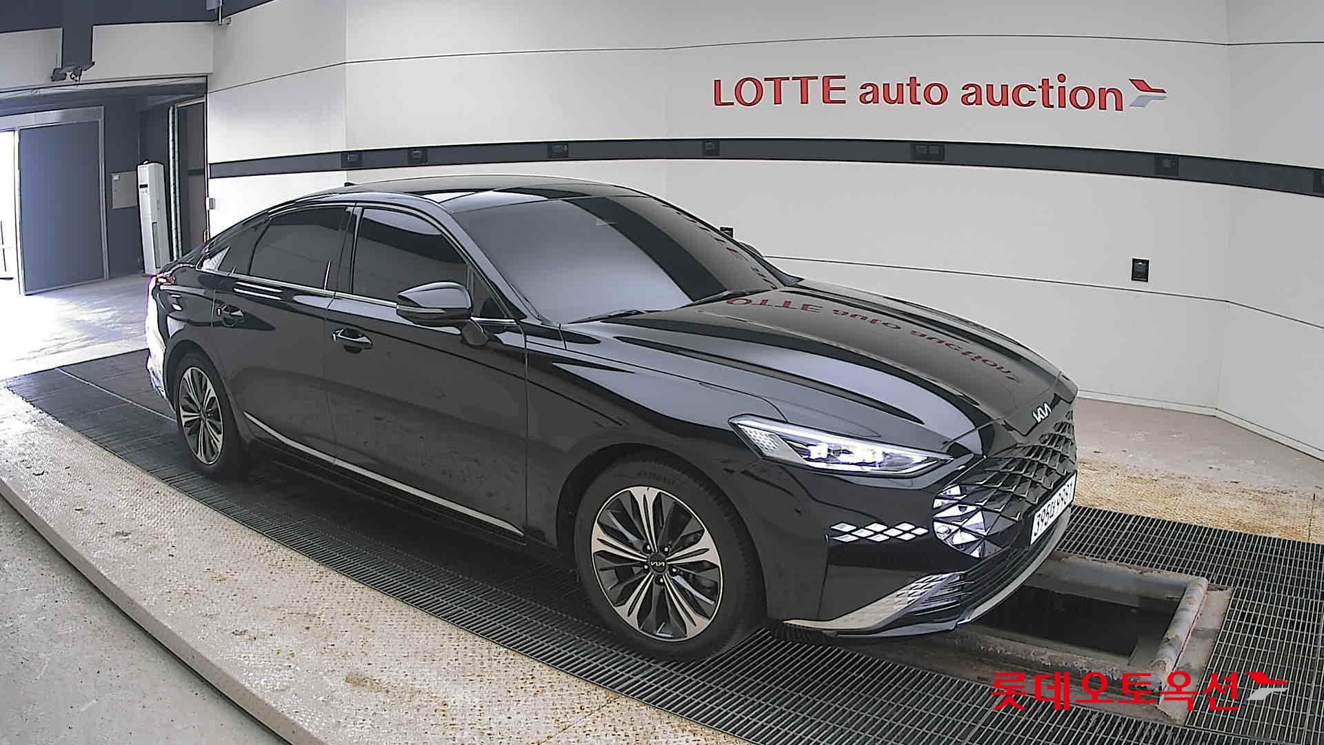 كيا K8 2023 - صورة 23