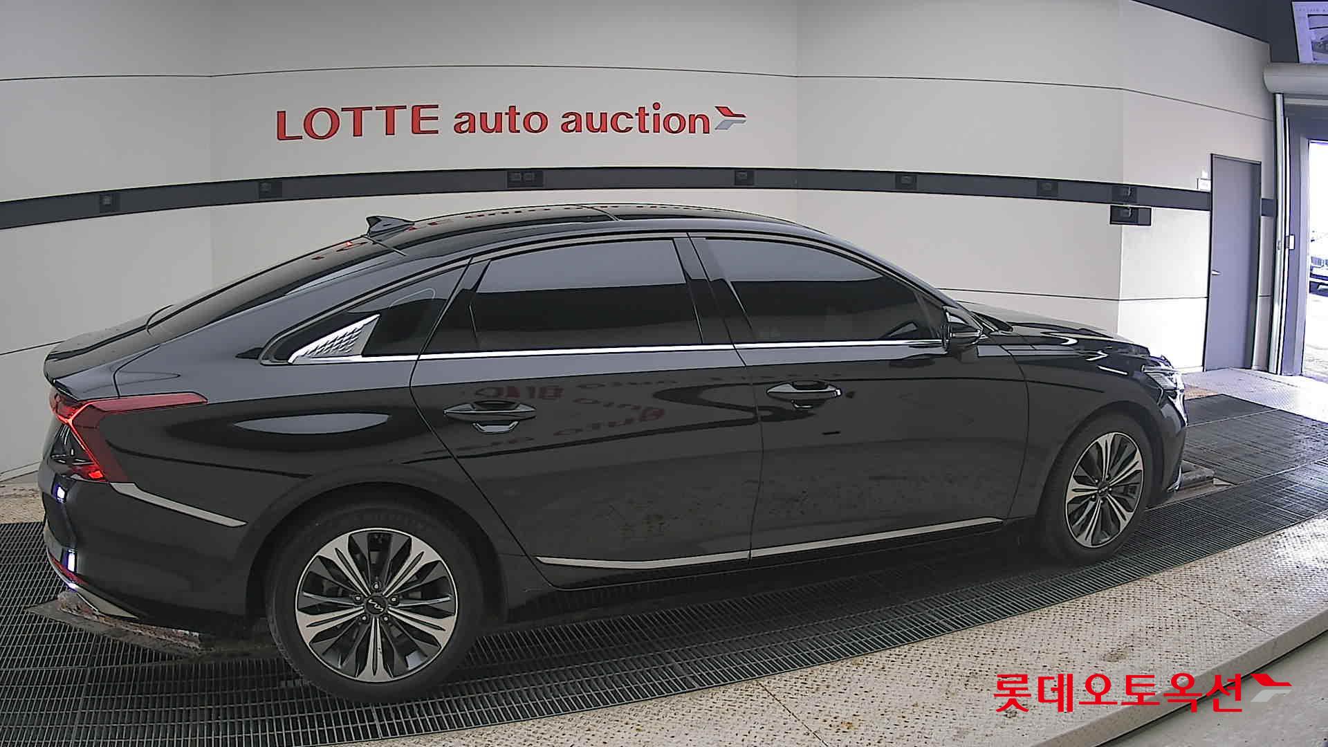 كيا K8 2023 - صورة 20