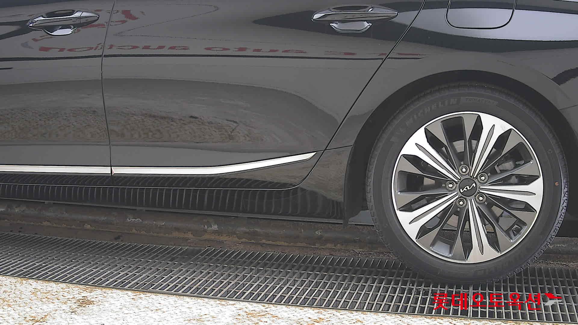 كيا K8 2023 - صورة 26