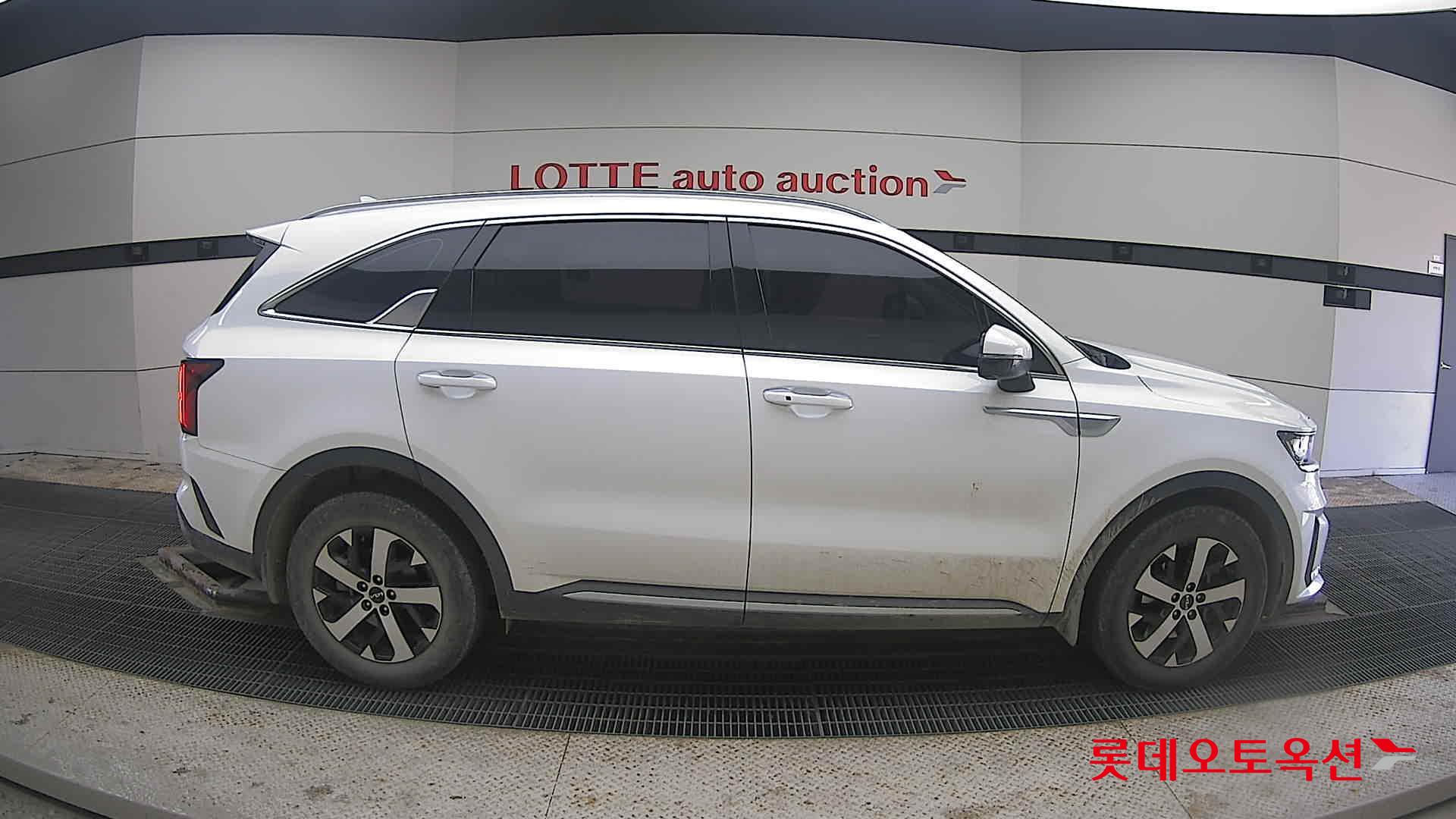 Kia Sorento 2022 - Image 21