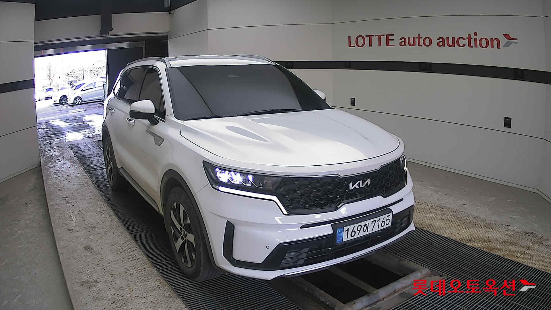 Kia Sorento 2022 - Image 24