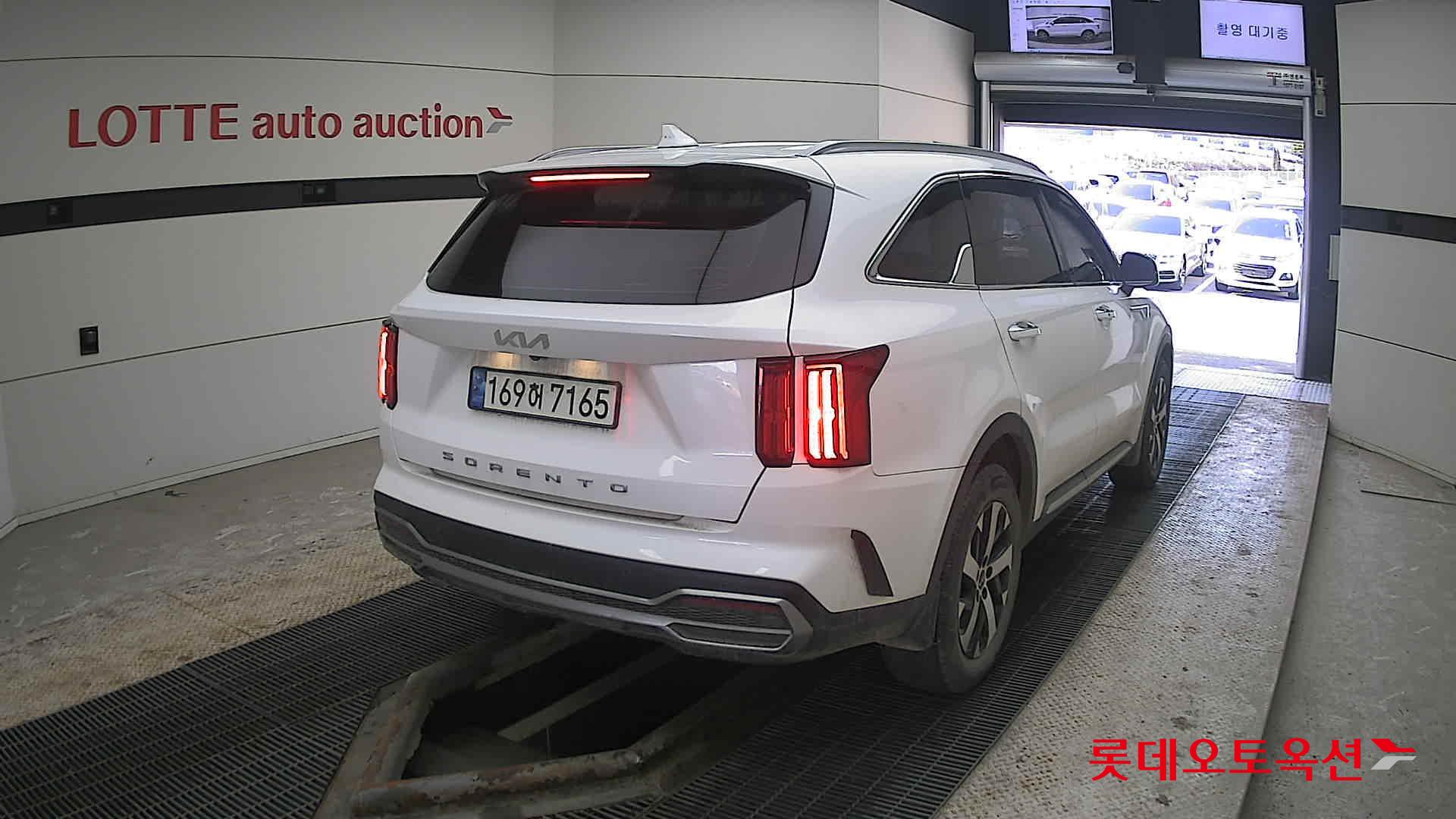 Kia Sorento 2022 - Image 18