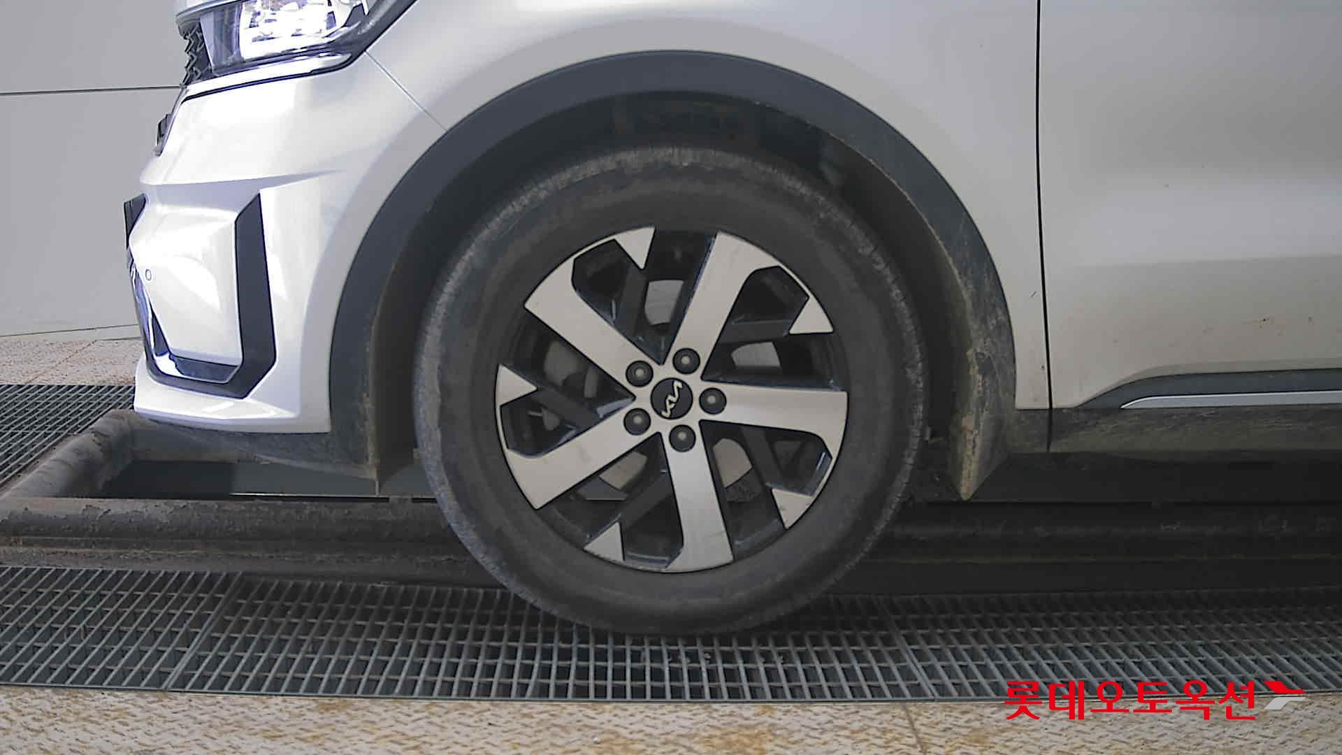 Kia Sorento 2022 - Image 25