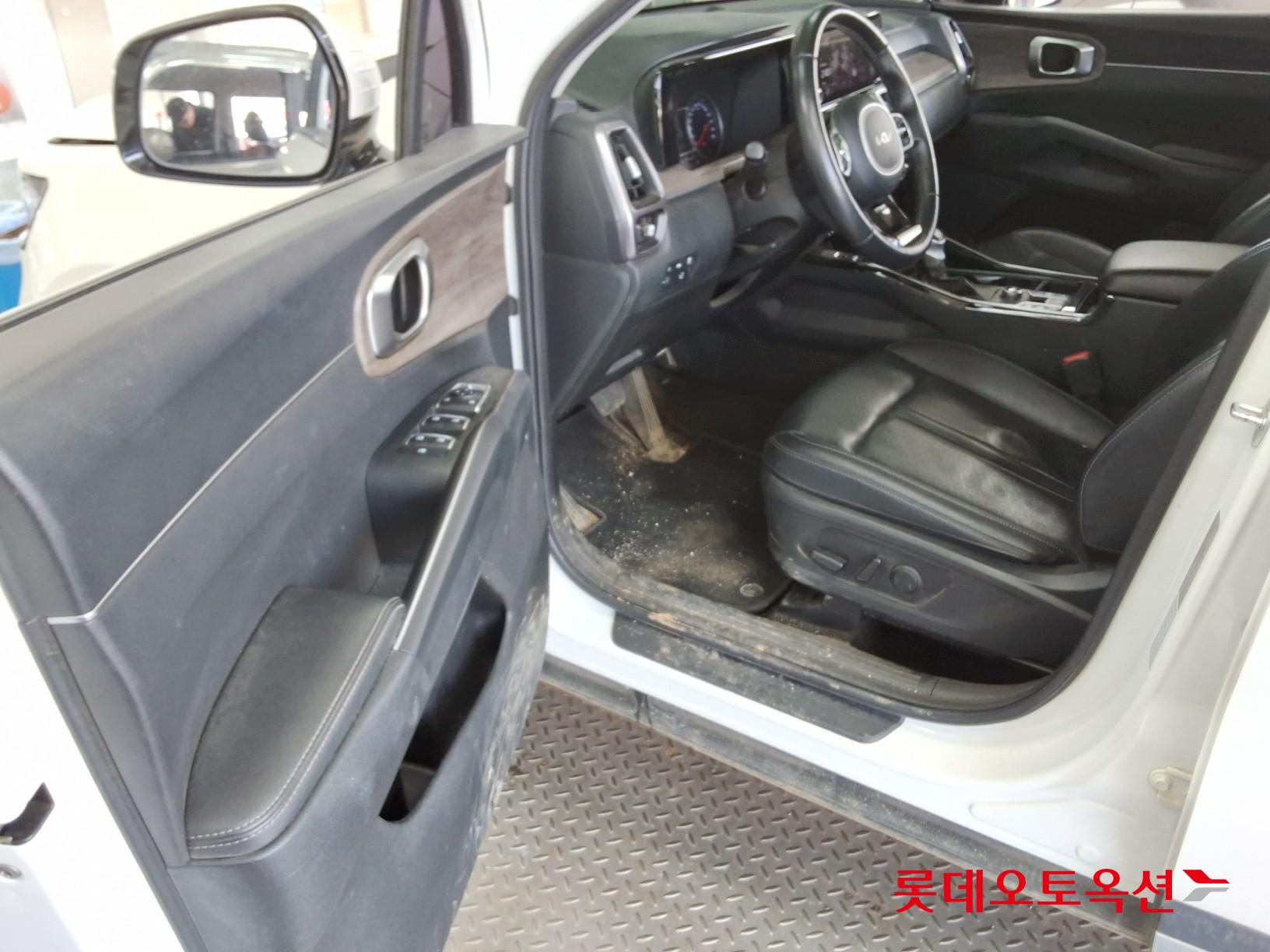 Kia Sorento 2022 - Image 36