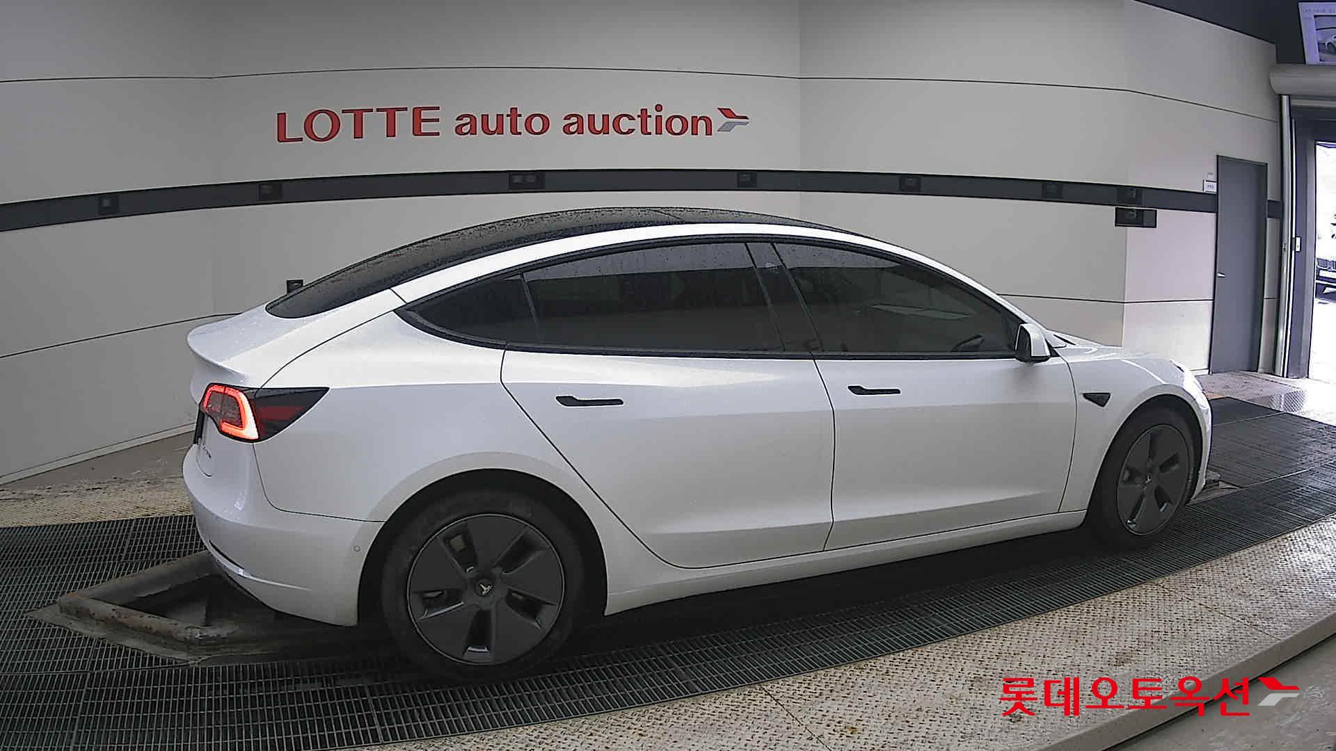 Tesla Model 3 Long Range id 3810007 из Кореи 18