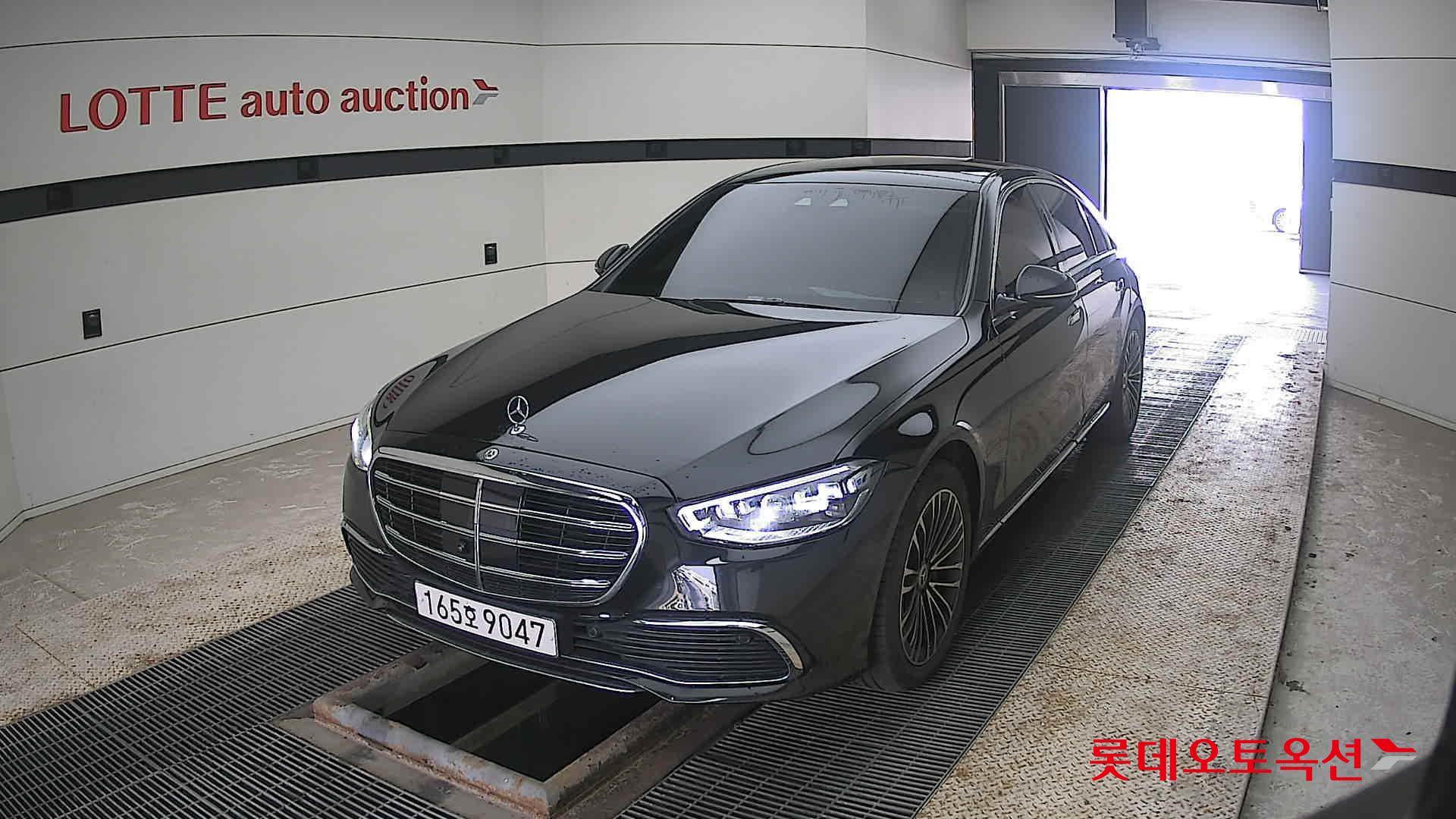 2022 - Mercedes-Benz S350