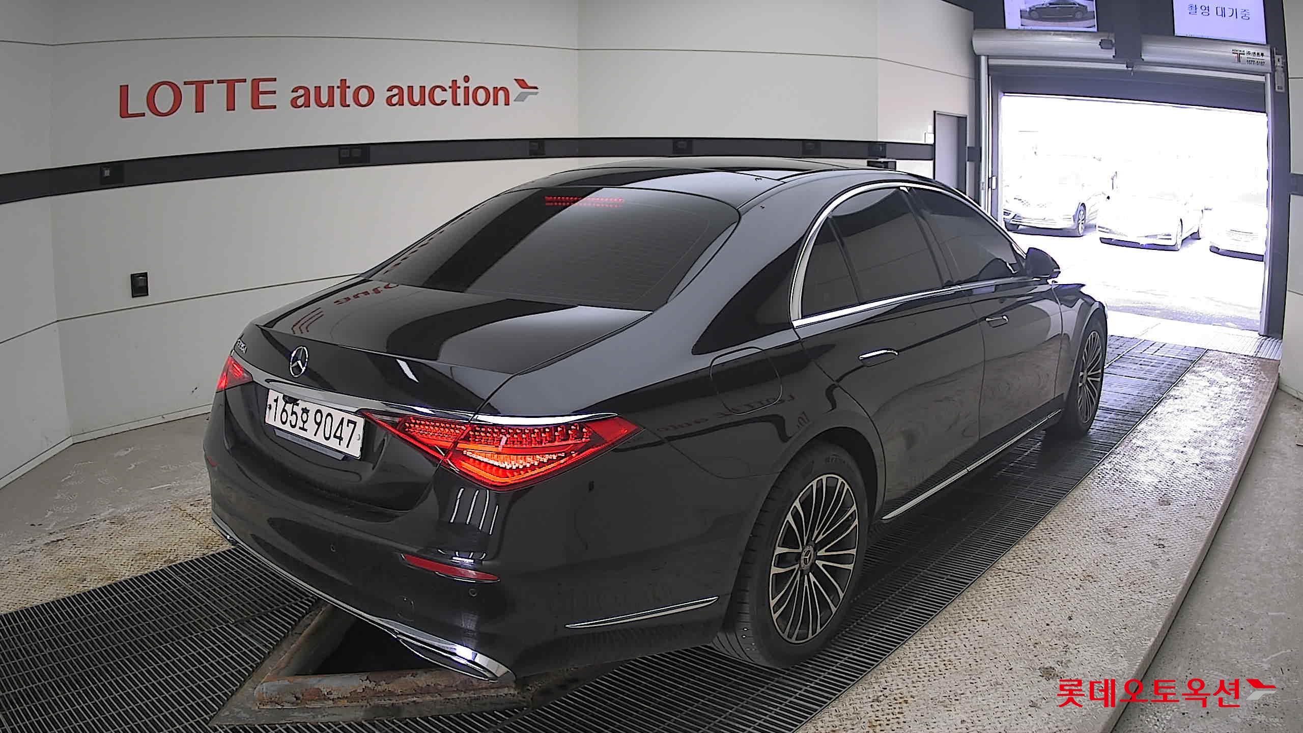 2022 - Mercedes-Benz S350