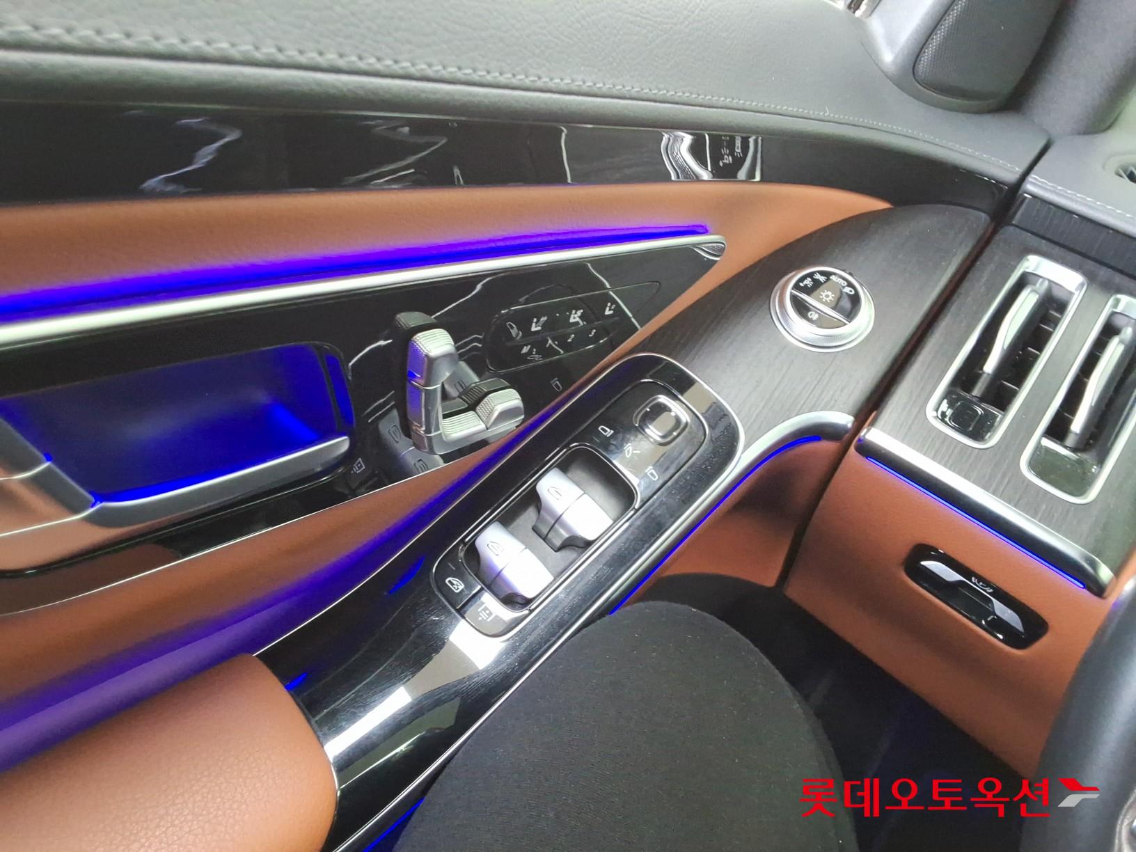 2022 - Mercedes-Benz S350