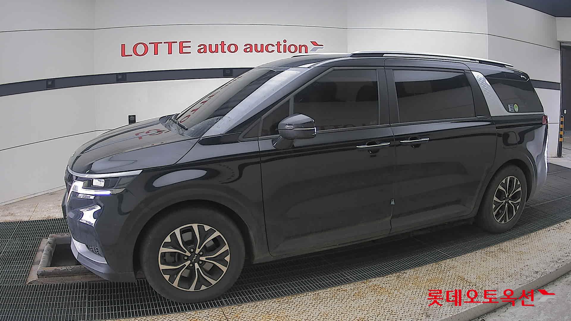 Kia Carnival id 3822938 из Кореи 12