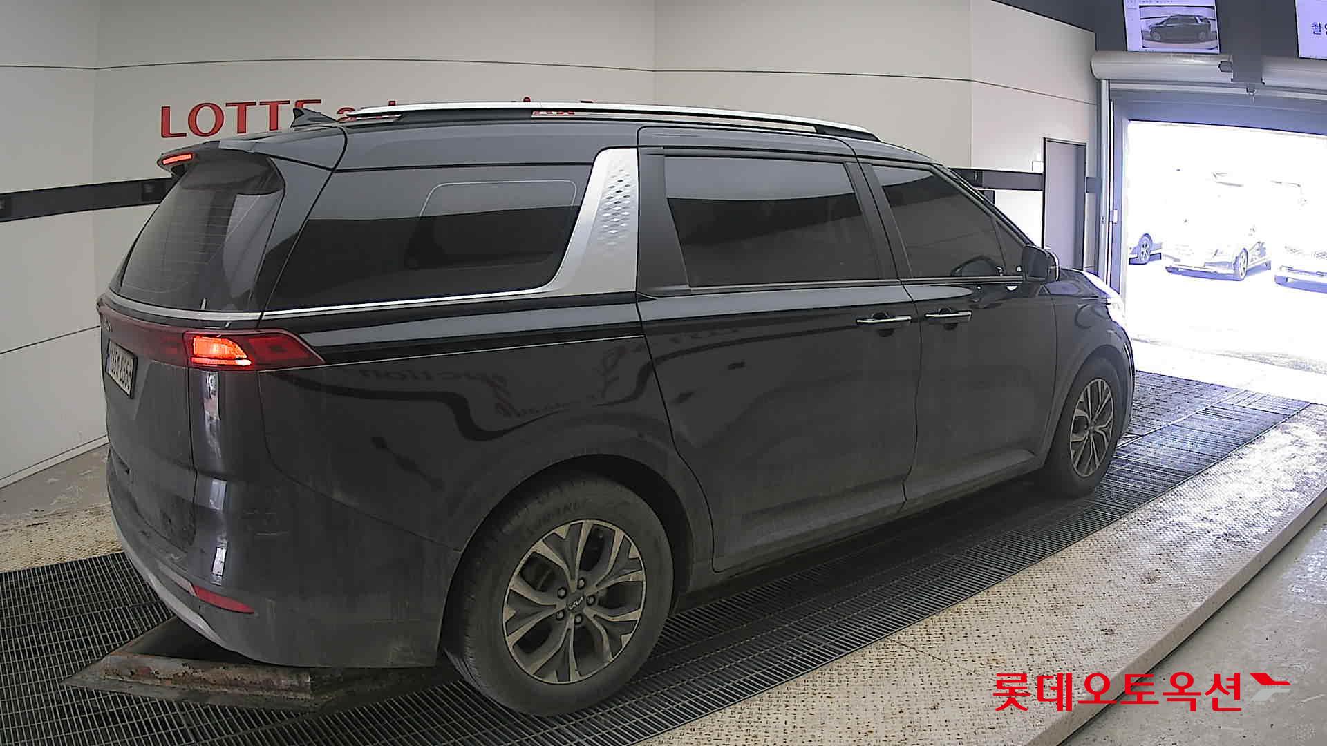 Kia Carnival id 3822938 из Кореи 19