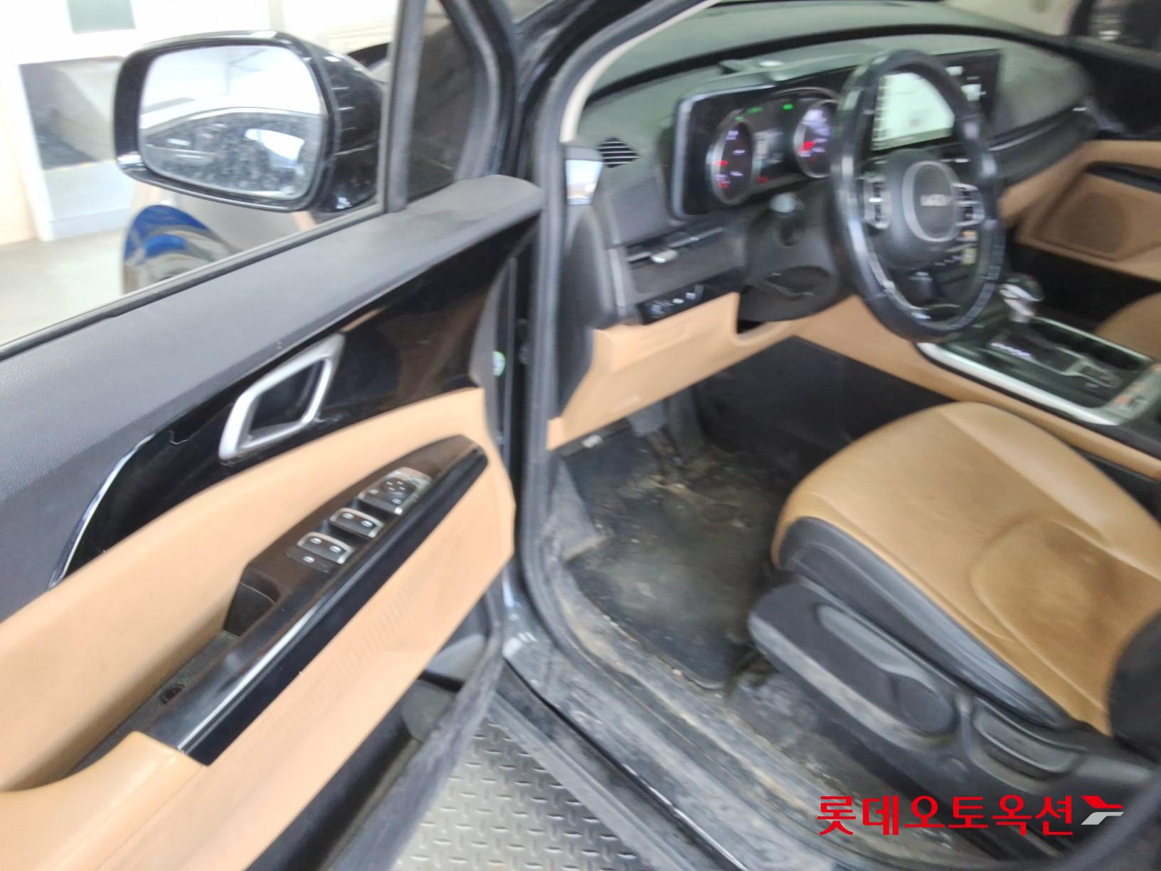 Kia Carnival id 3822938 из Кореи 35