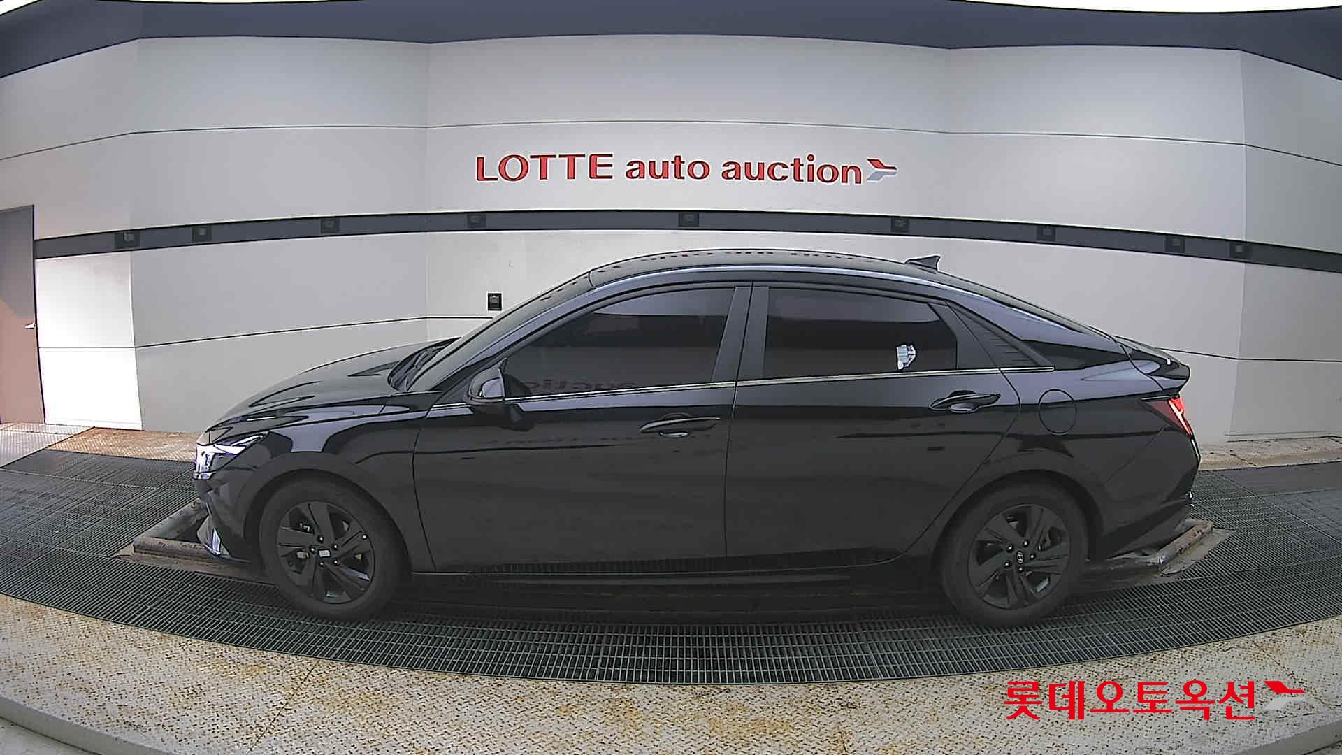 هيونداي إلانترا 2021 - صورة 13