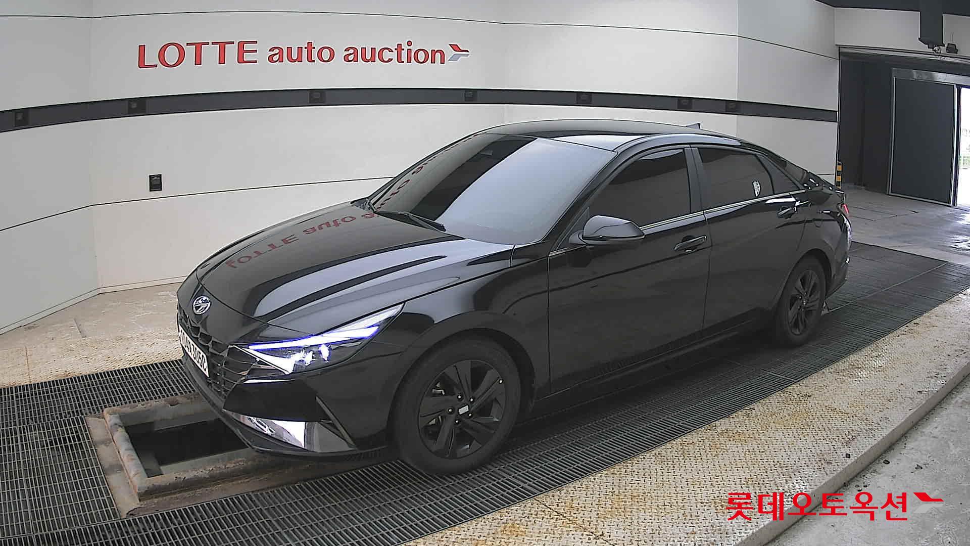 هيونداي إلانترا 2021 - صورة 11