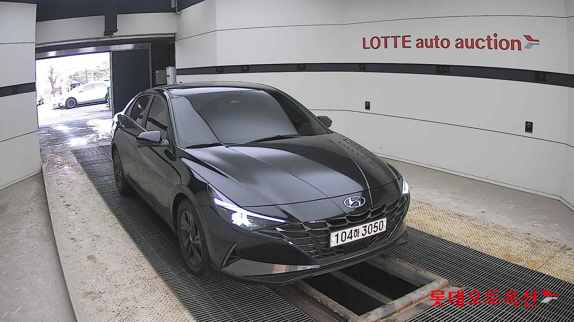 هيونداي إلانترا 2021 - صورة 24