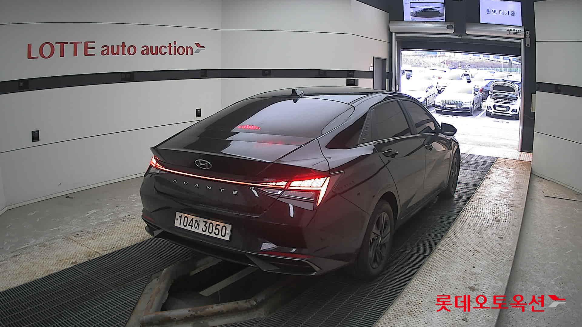 هيونداي إلانترا 2021 - صورة 18