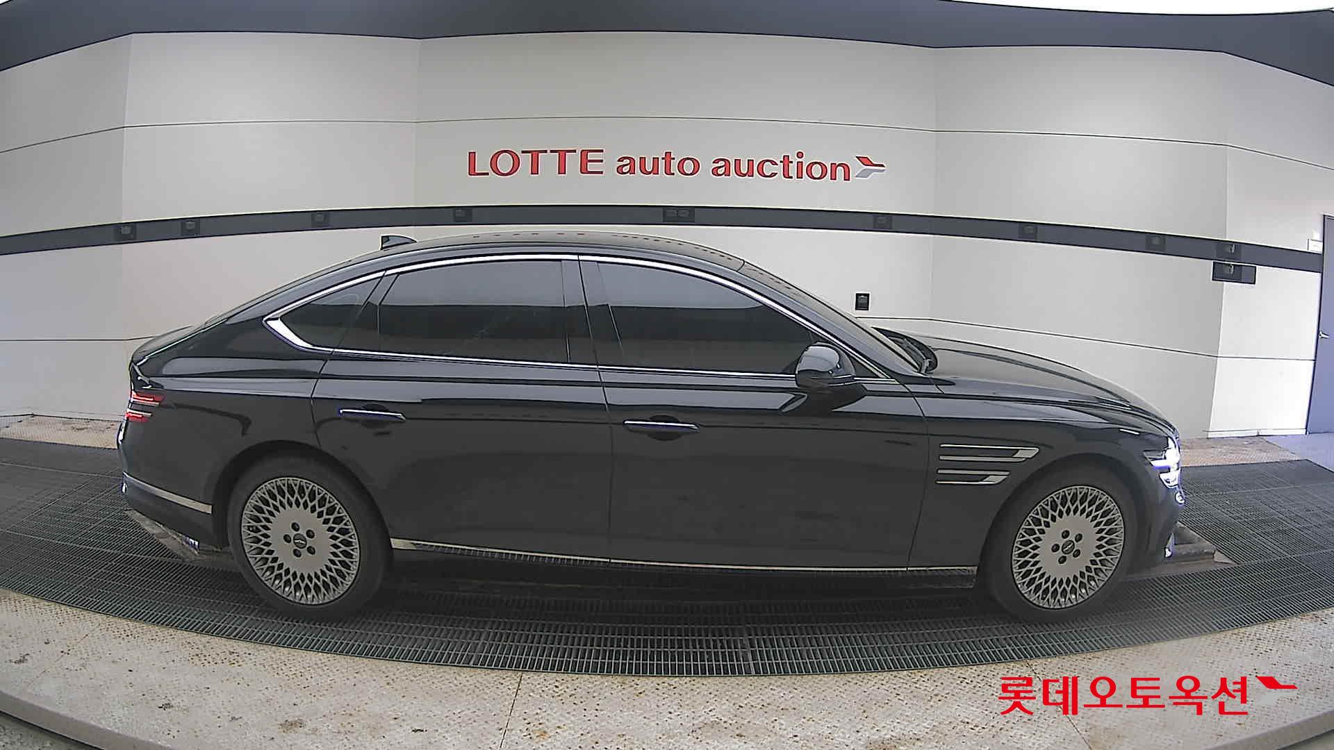 جينيسيس G80 2022 - صورة 21