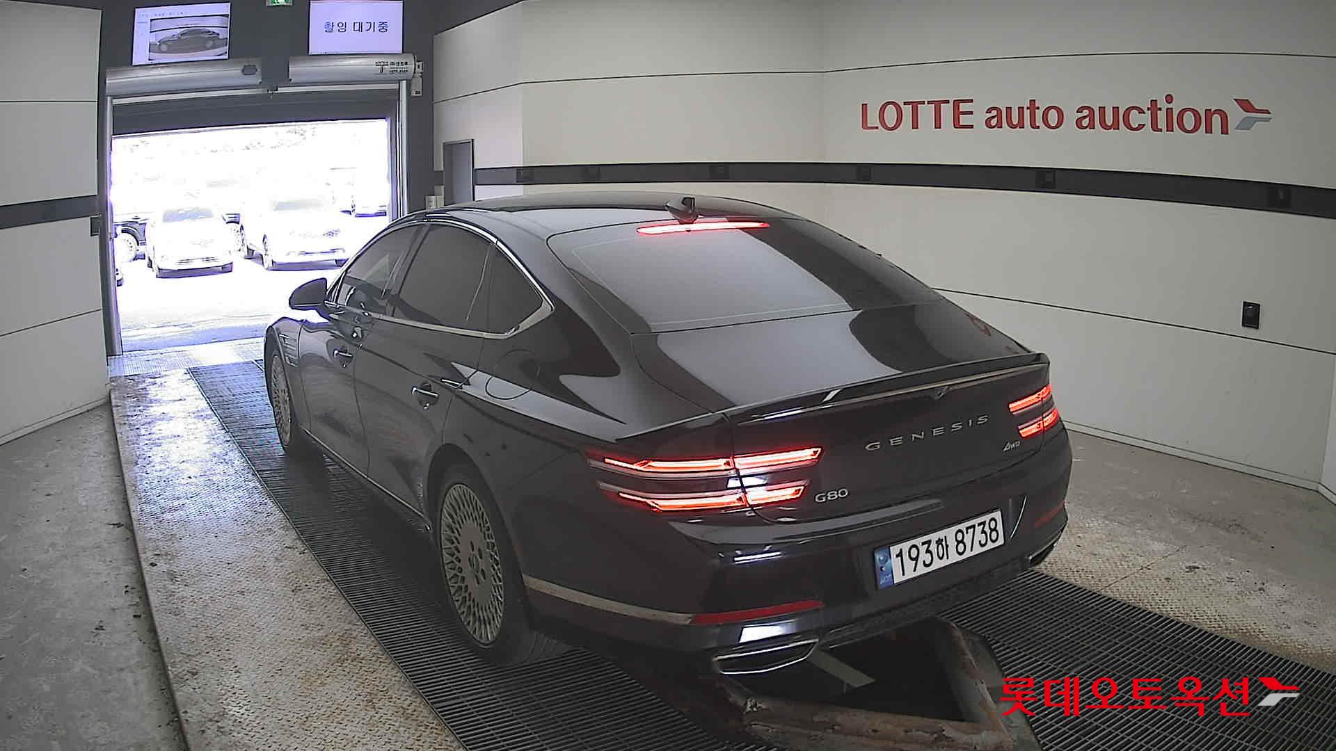 جينيسيس G80 2022 - صورة 16